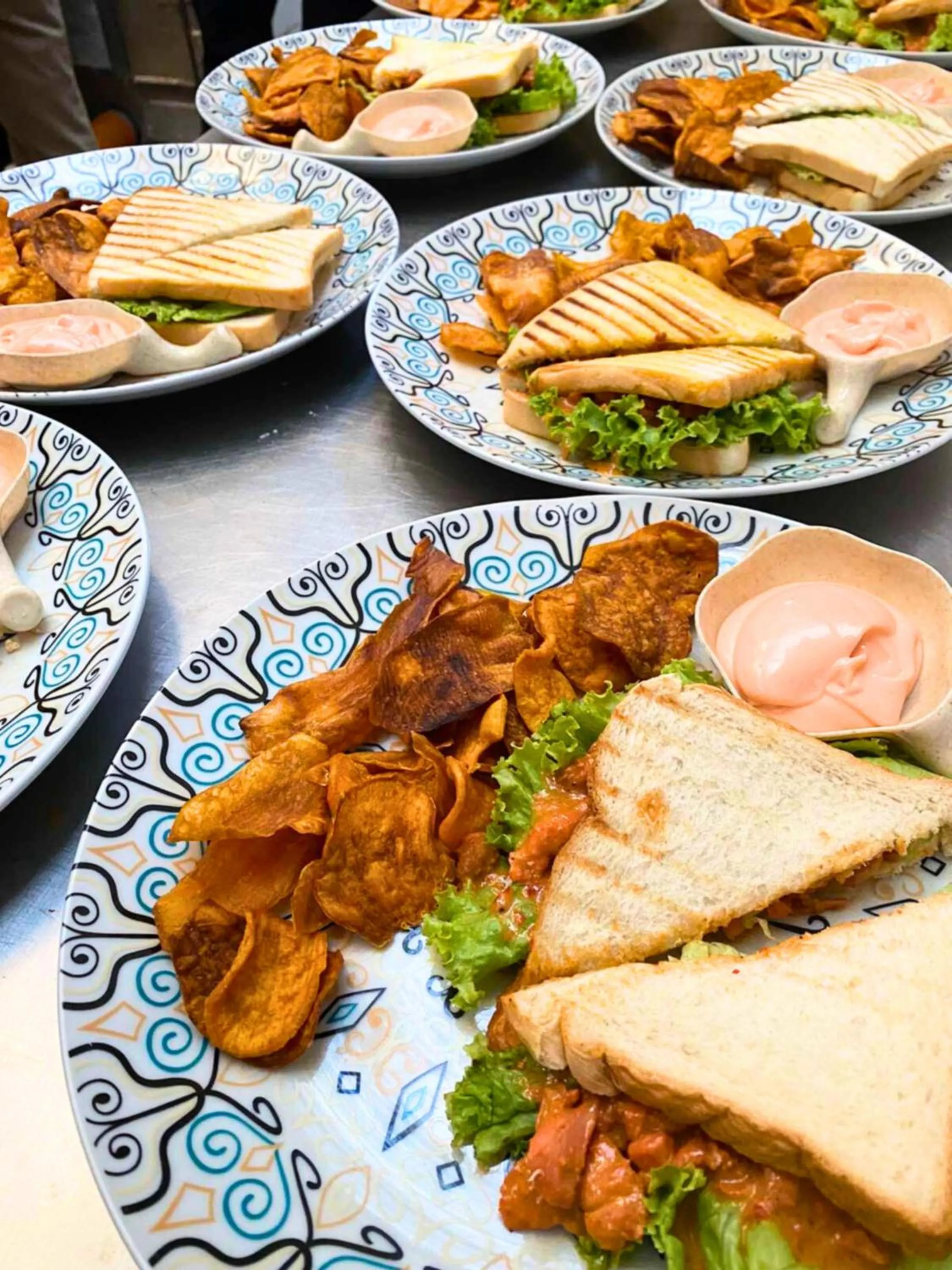 Food in Containers by Eco Hotels