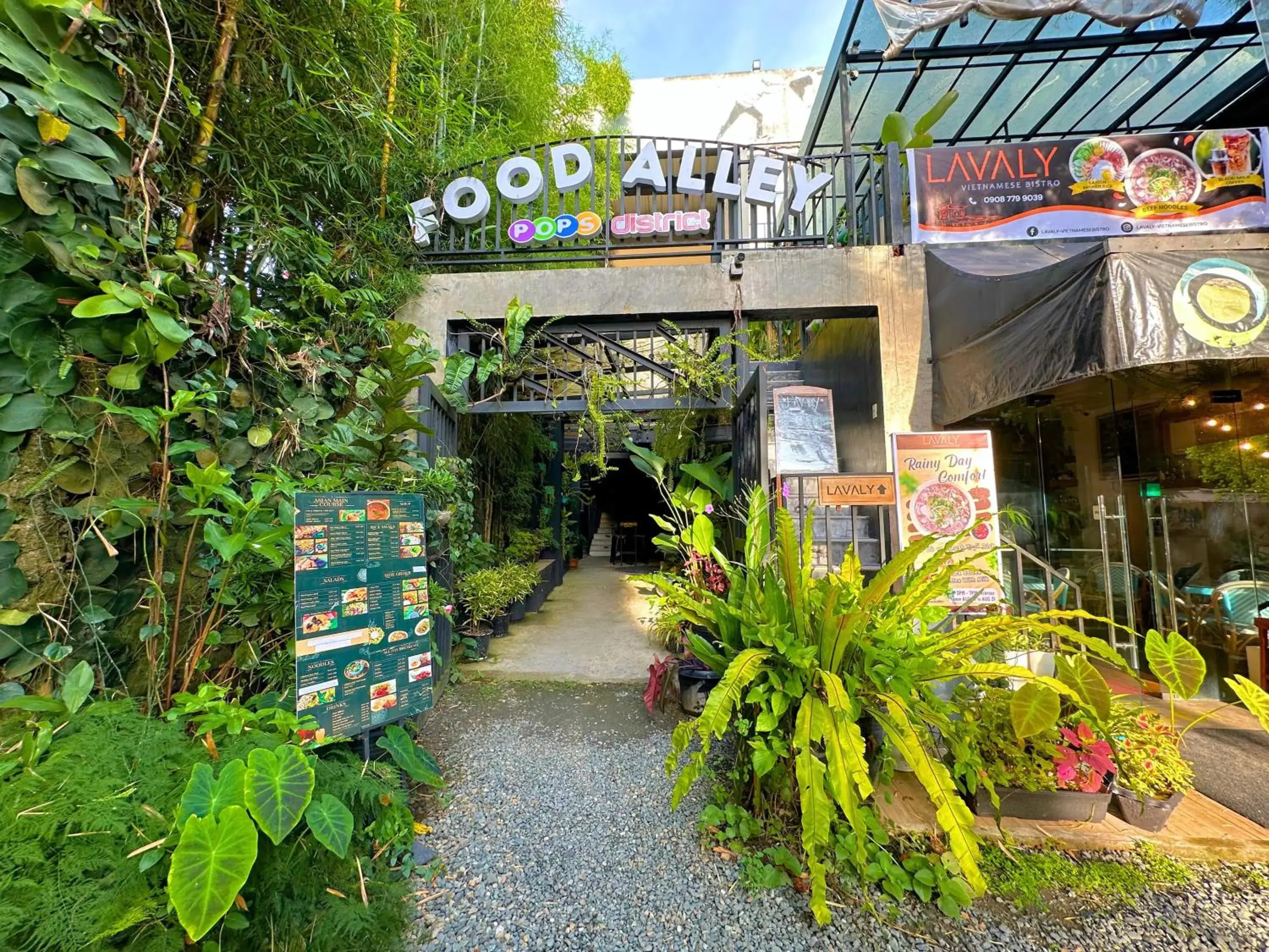 Facade/entrance in Containers by Eco Hotels Facade/entrance in Containers by Eco Hotels