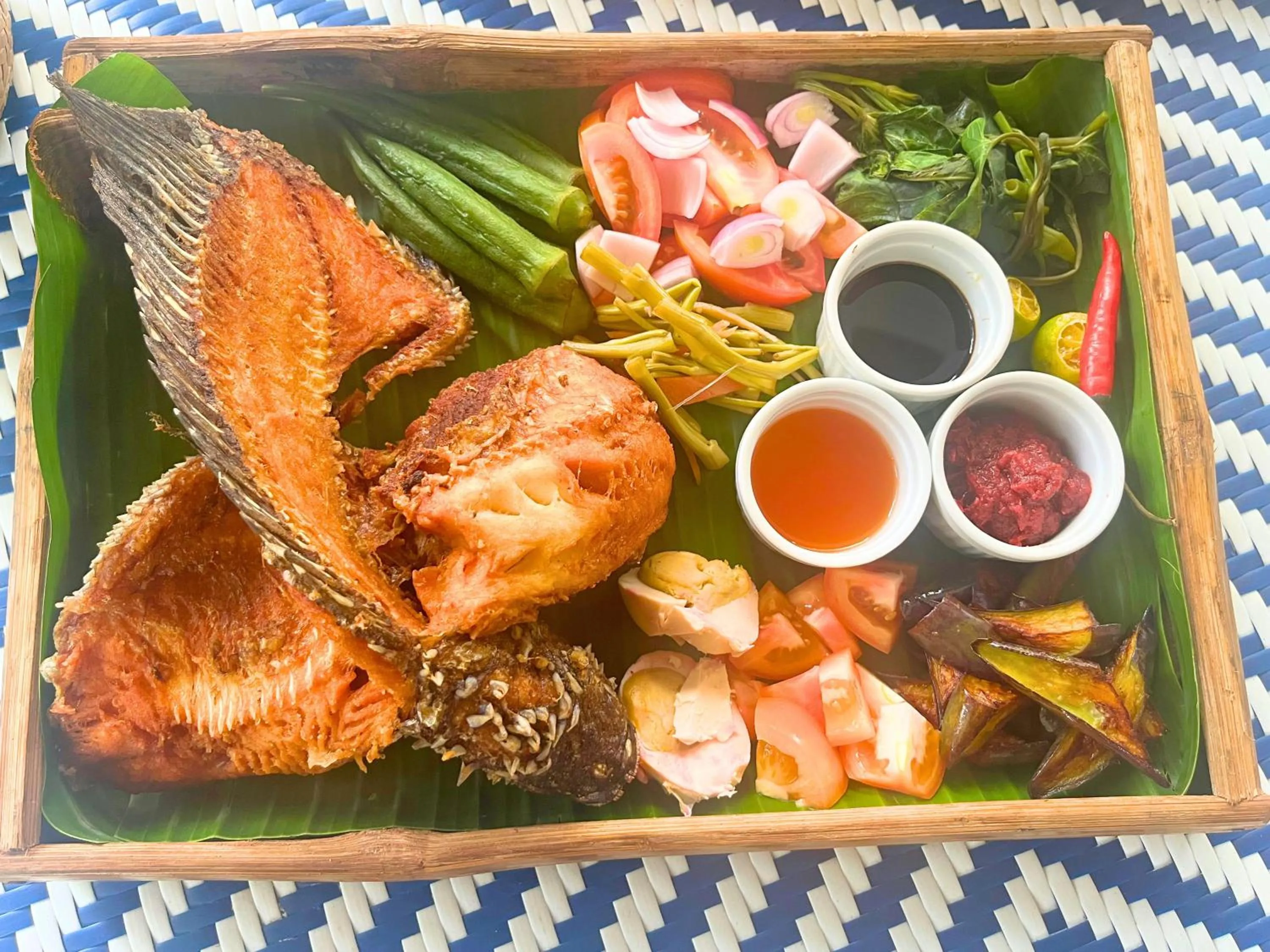 Food in Containers by Eco Hotels