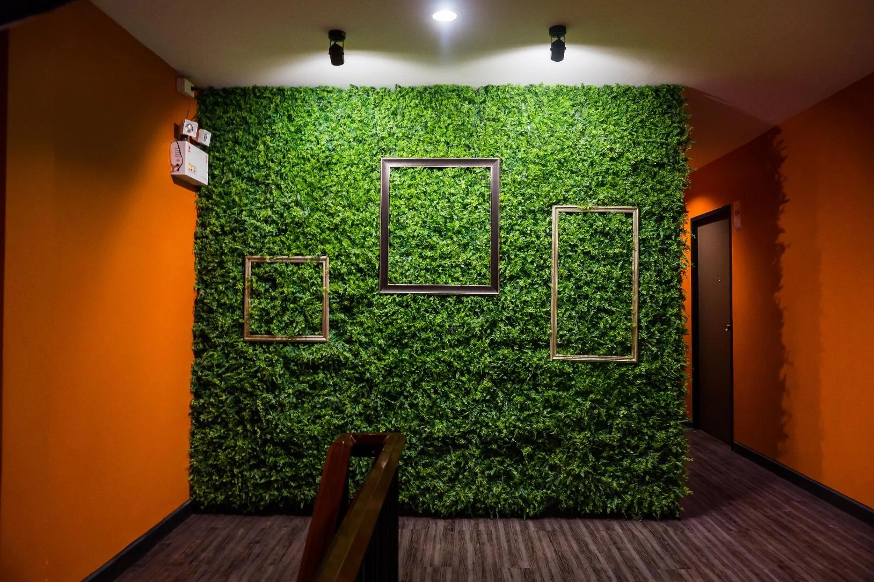 Decorative detail in The Corner Ratchada