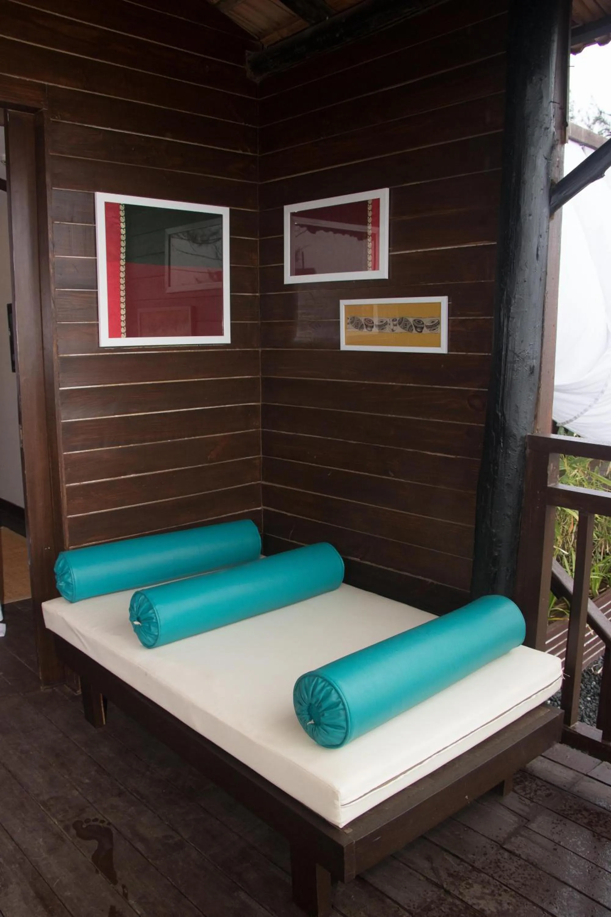 Activities in SinQ Beach Morjim