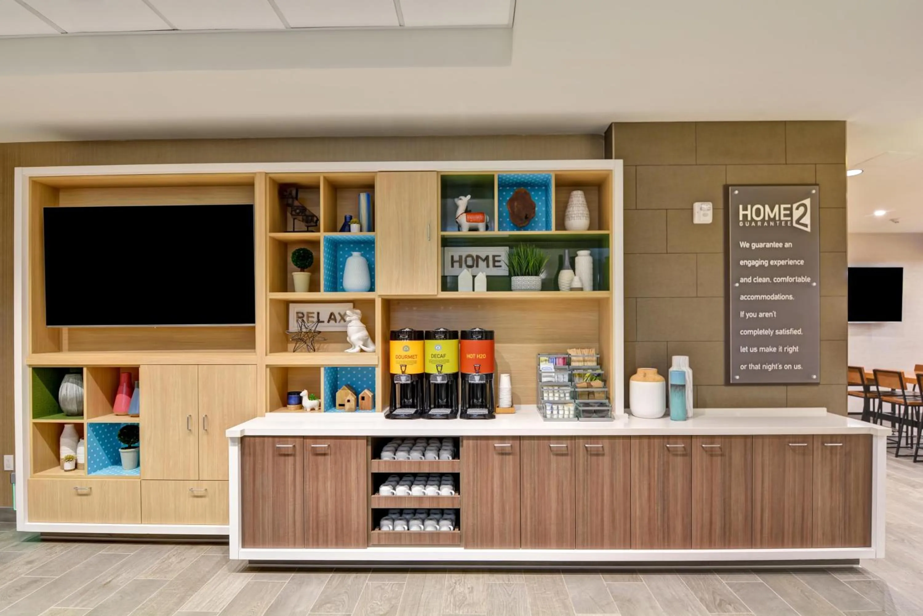 Restaurant/places to eat in Home2 Suites By Hilton Palmdale