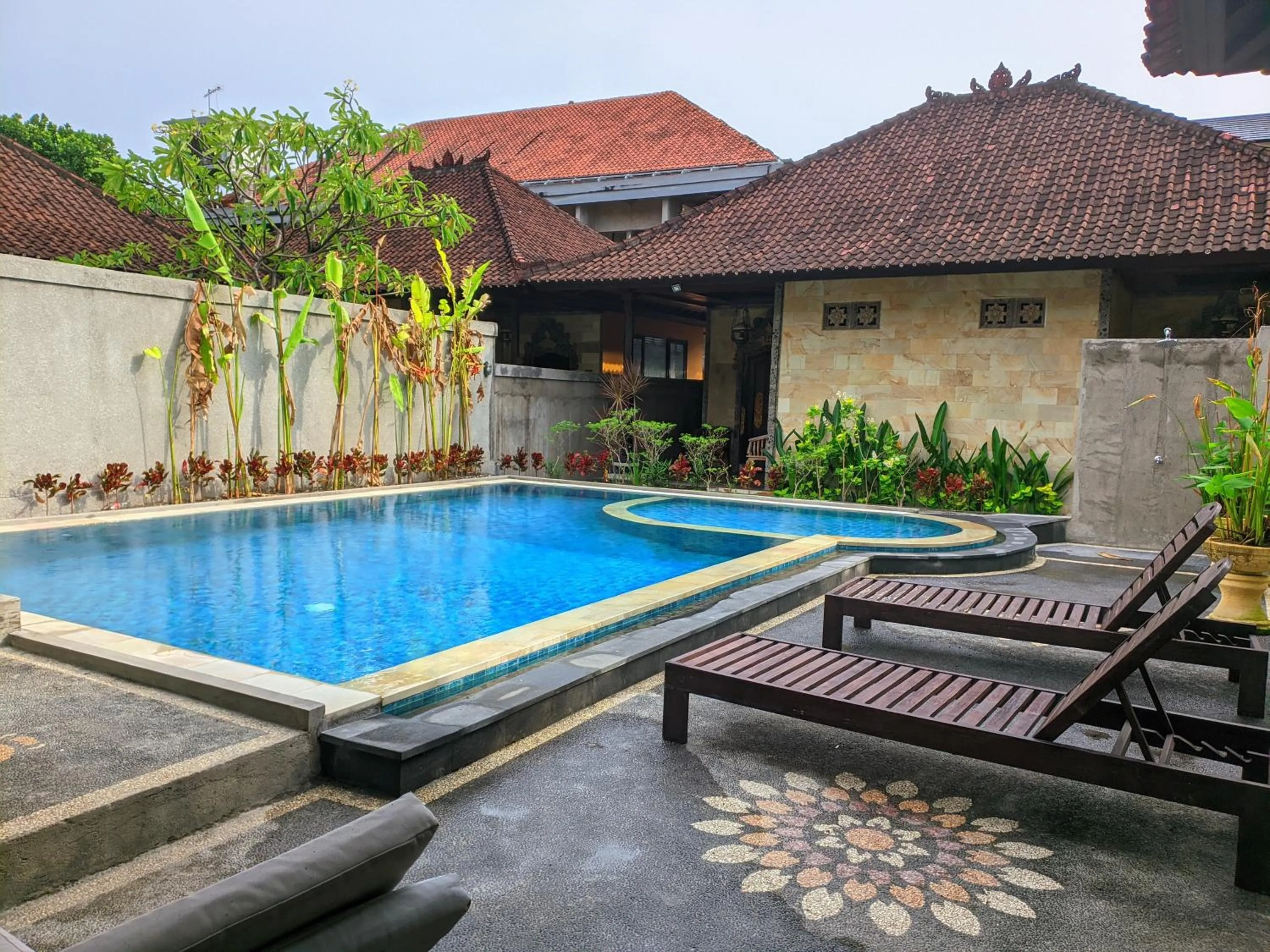Property building in Taman Sari Cottages