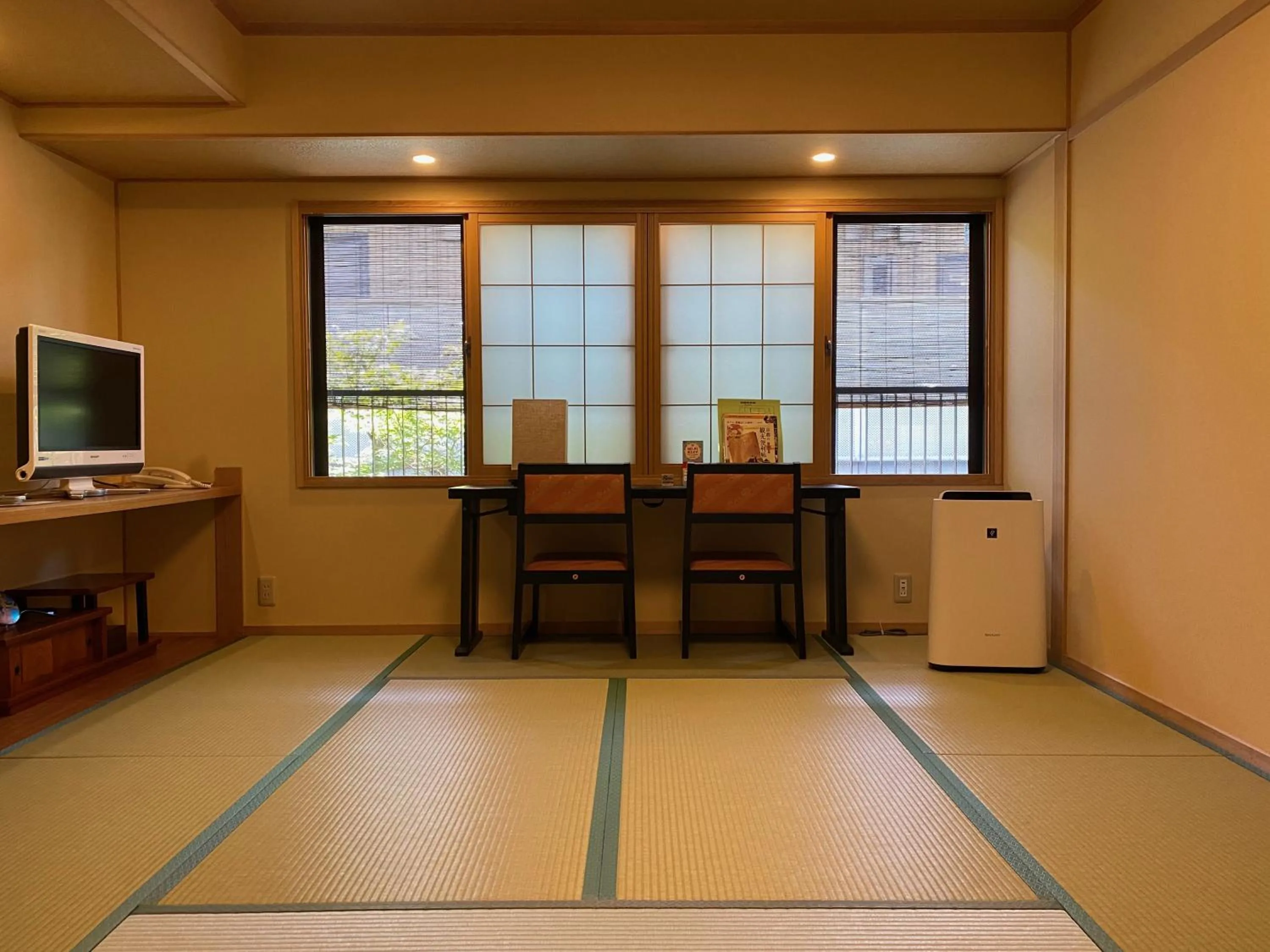 Photo of the whole room in Ryokan Sawaya Honten
