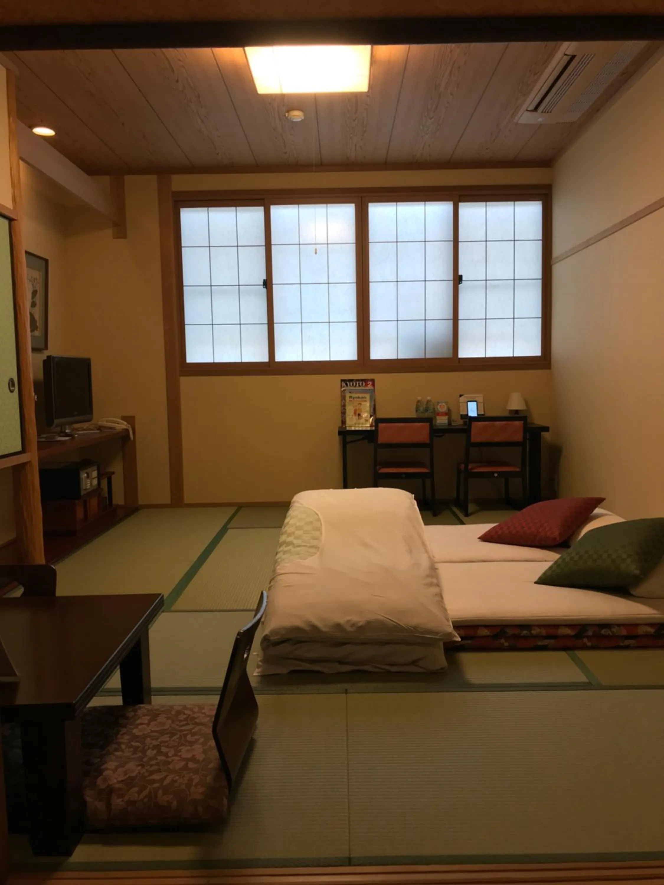Photo of the whole room, Bed in Ryokan Sawaya Honten