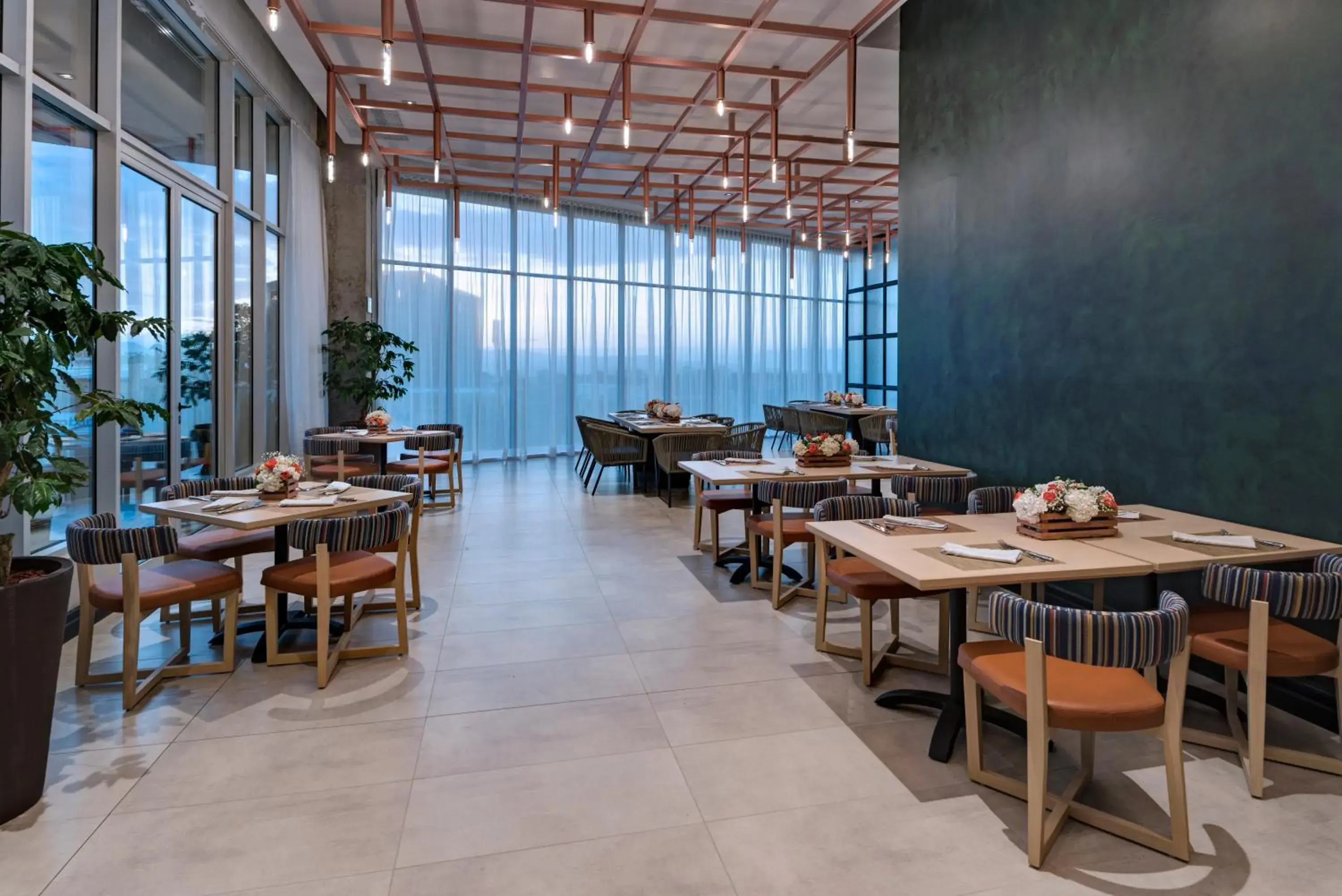 Restaurant/places to eat in Hyatt Place San Pedro Restaurant/places to eat in Hyatt Place San Pedro