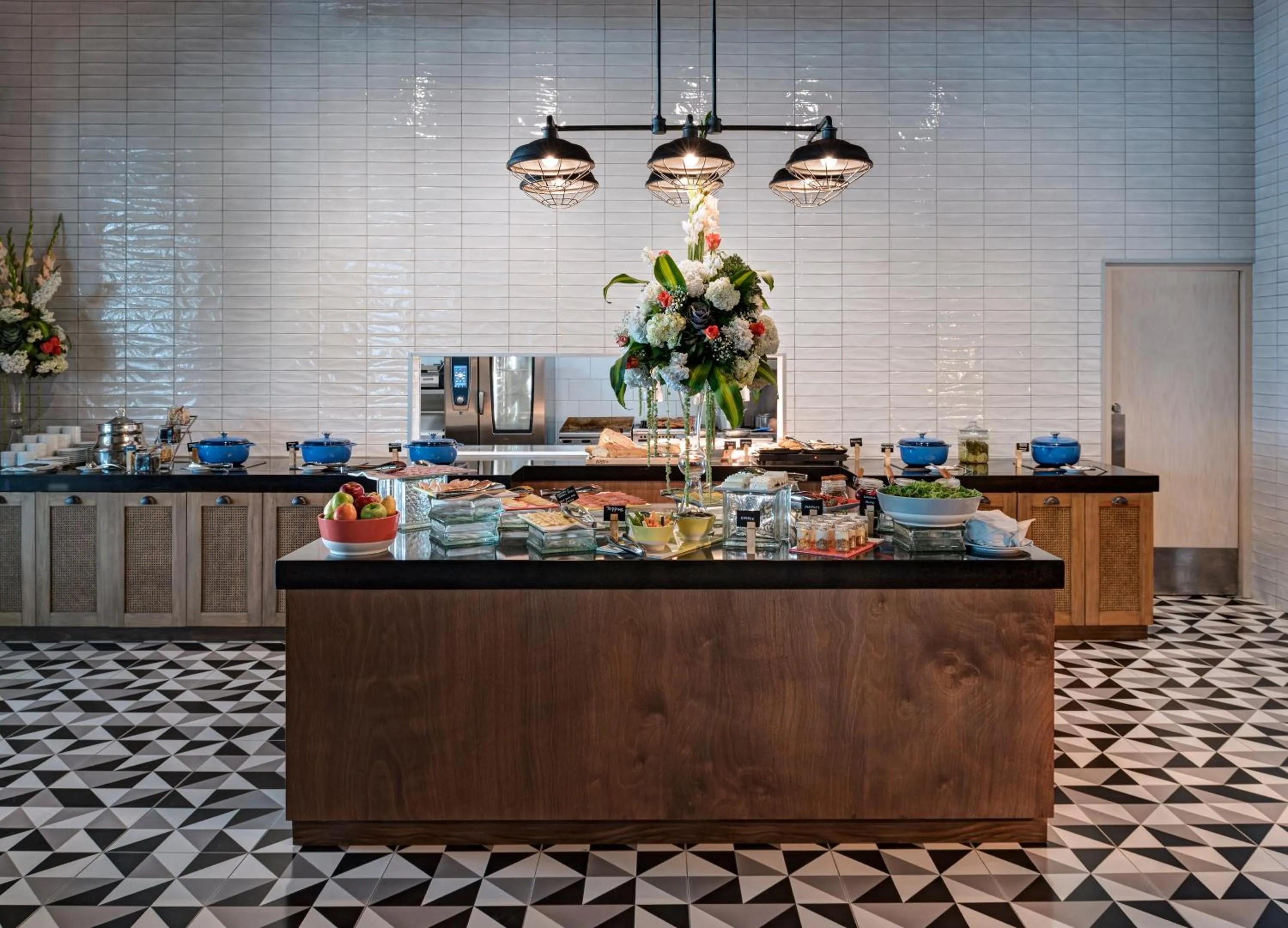 Restaurant/places to eat in Hyatt Place San Pedro