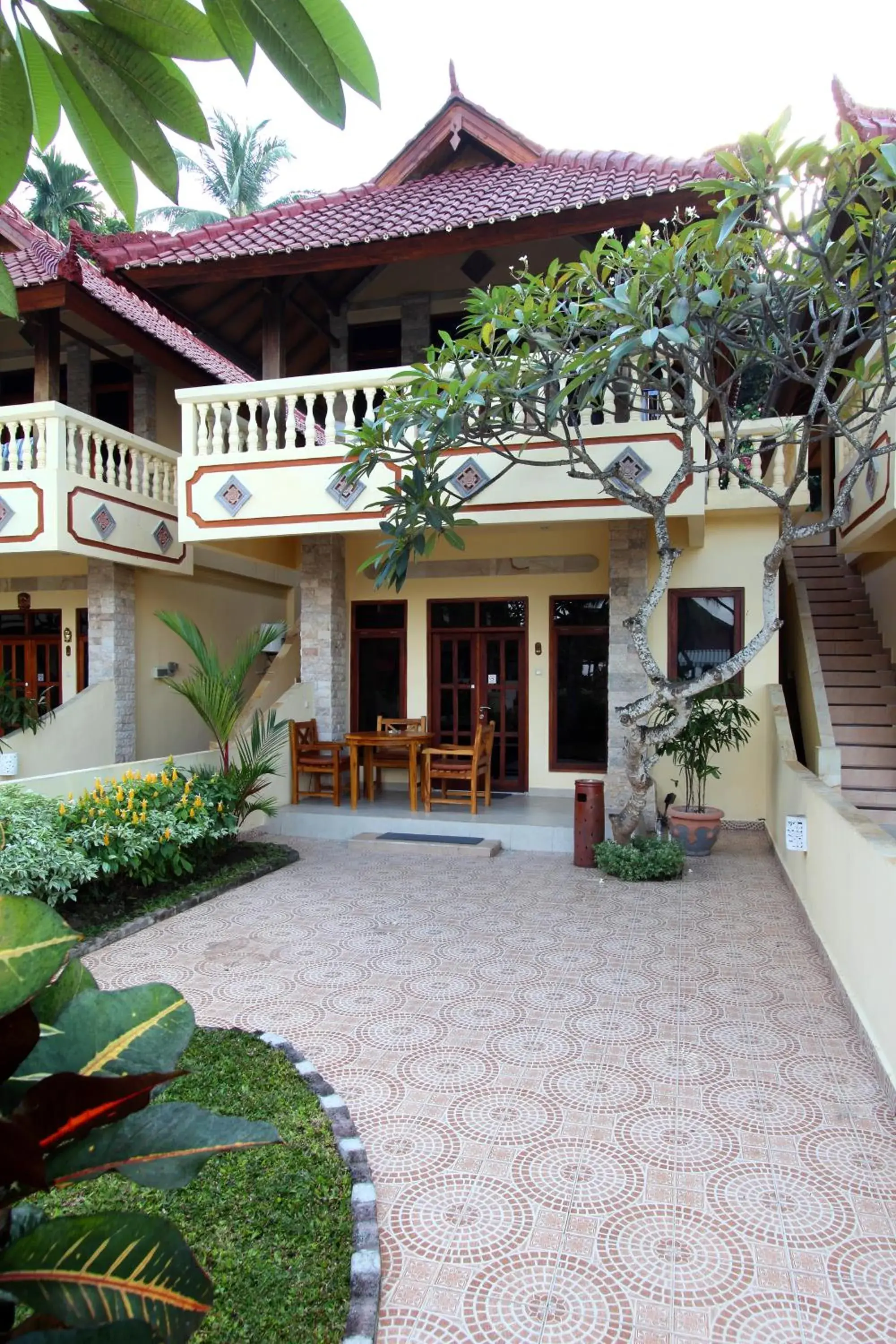 Facade/entrance in Bali Palms Resort Facade/entrance in Bali Palms Resort