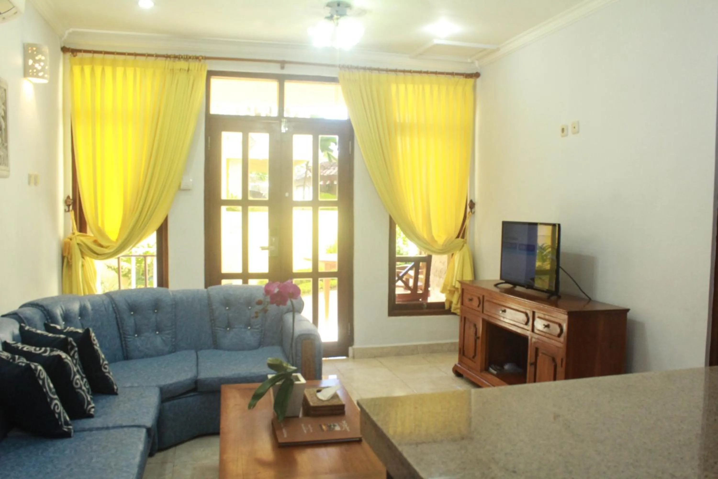 Living room in Bali Palms Resort