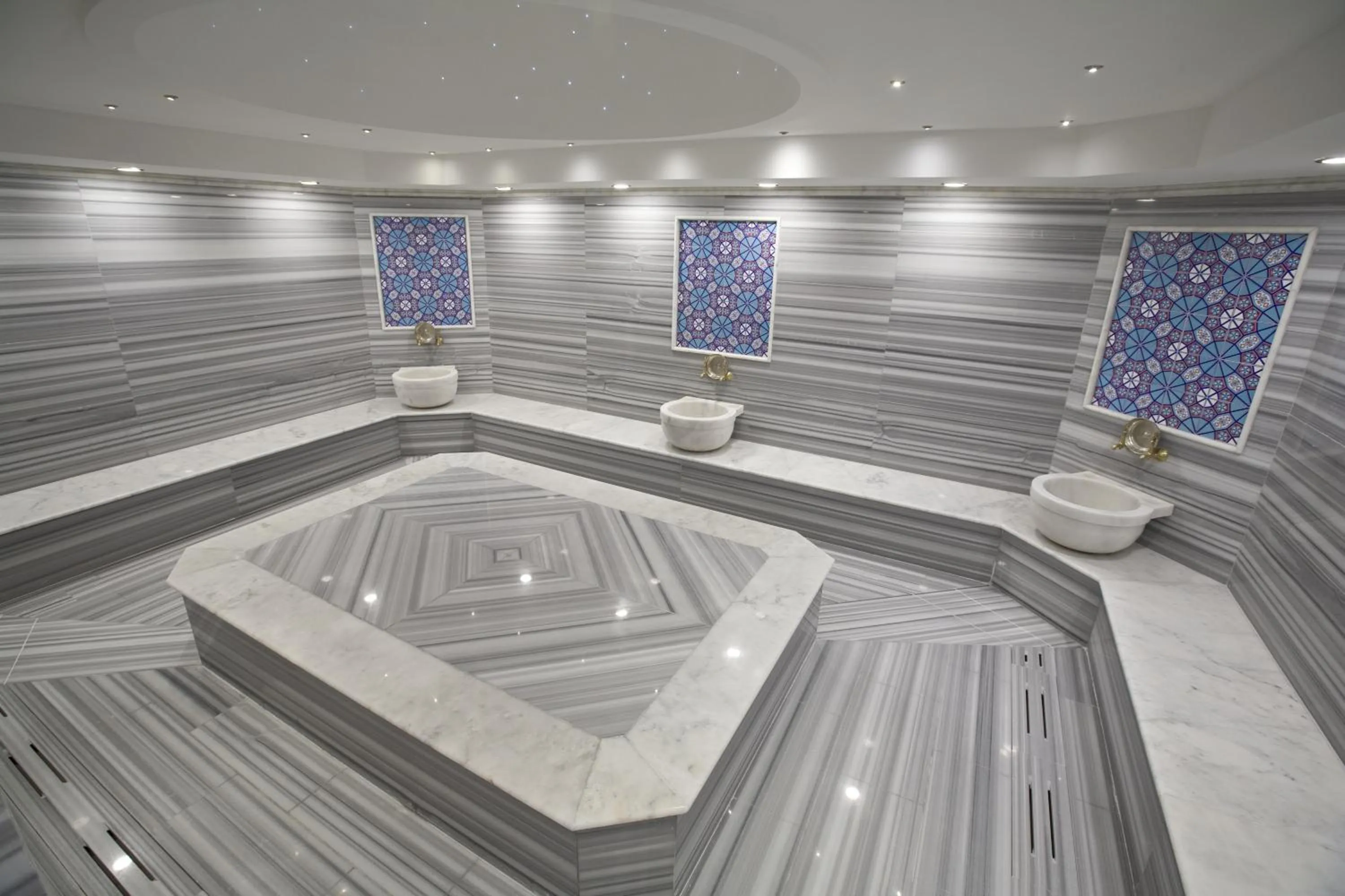 Public Bath in Fourway Hotel&Spa