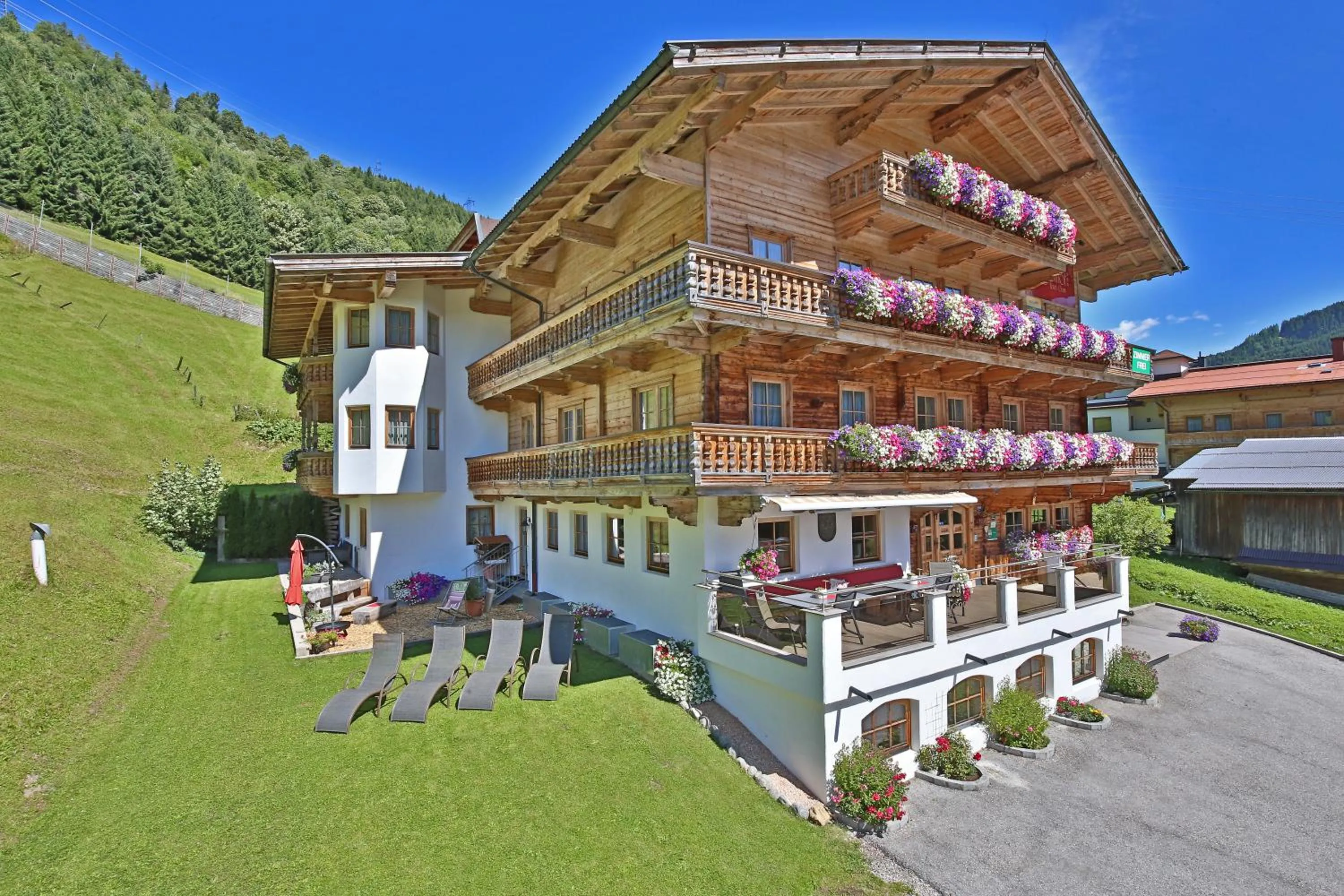 Hotel Garni Hanslerhof " Urlaub am Bauernhof "