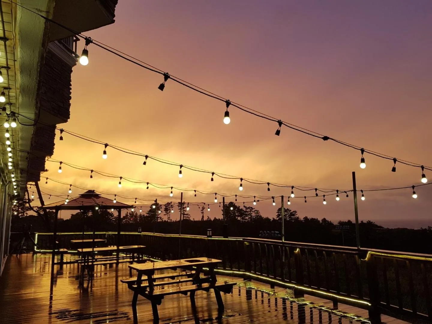 Sunrise/Sunset in New Ocean Resort