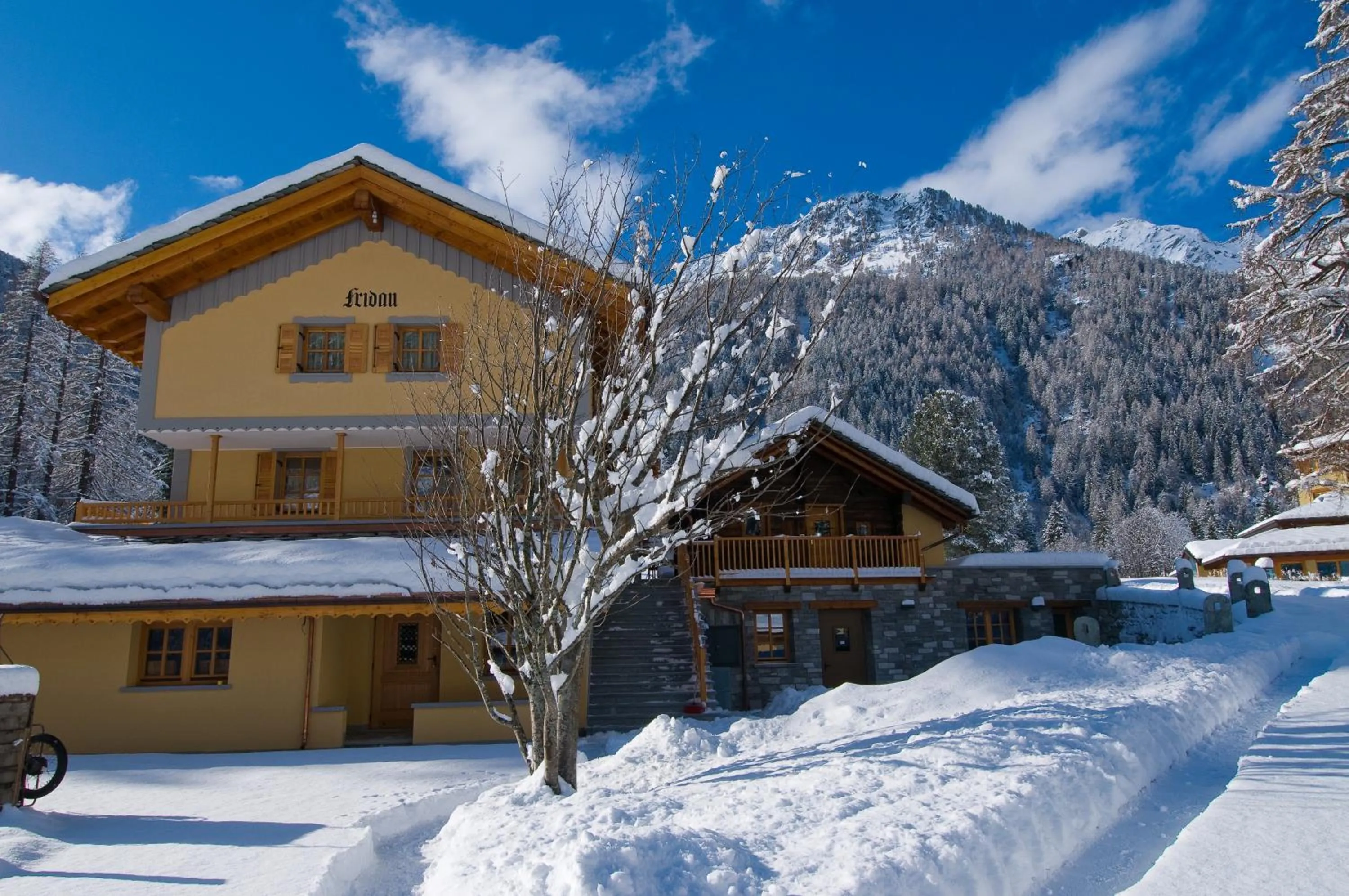One-Bedroom Chalet - Separate Building in Villa Fridau resort