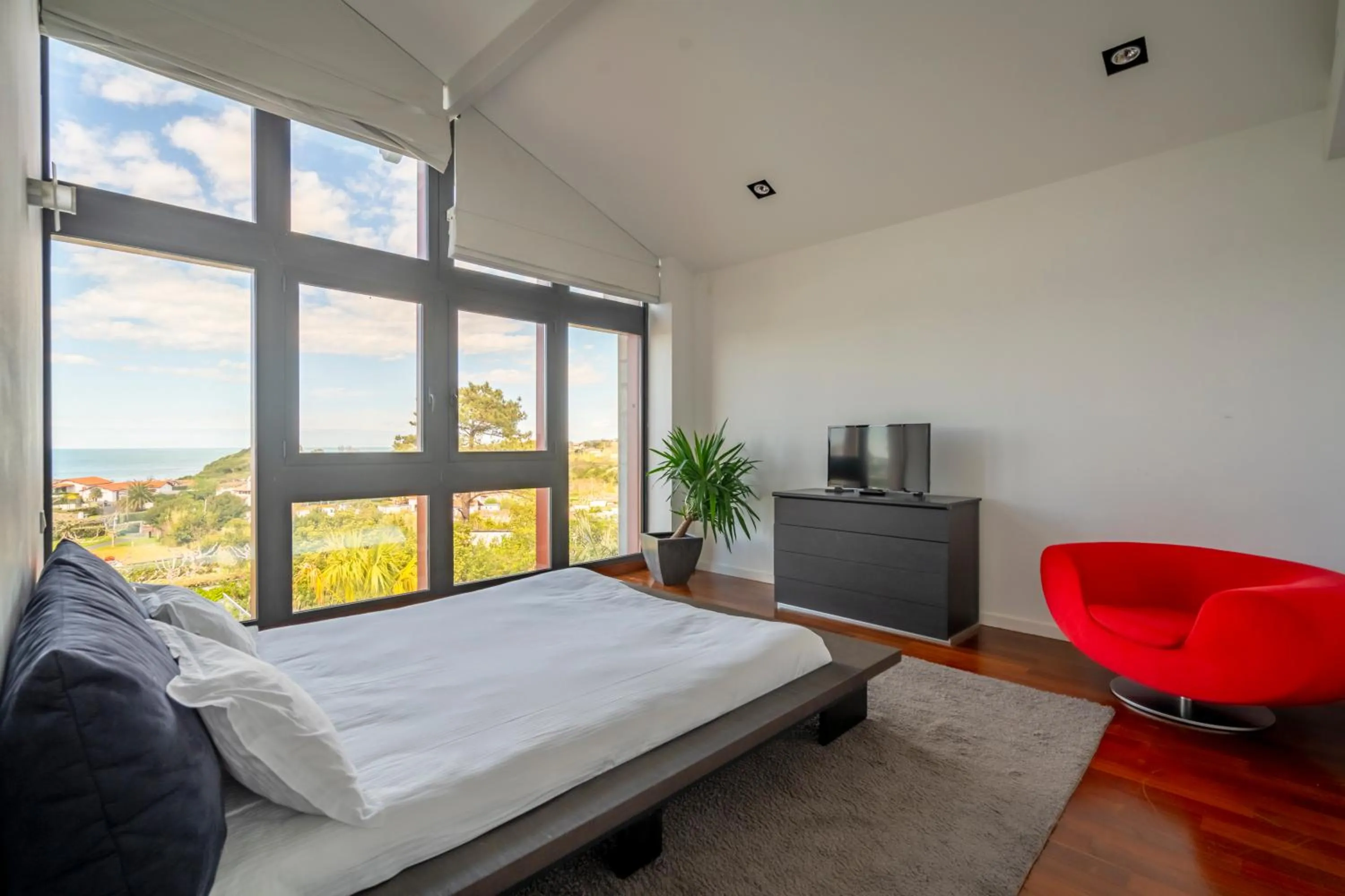 Photo of the whole room, Bed in Lafitenia Resort