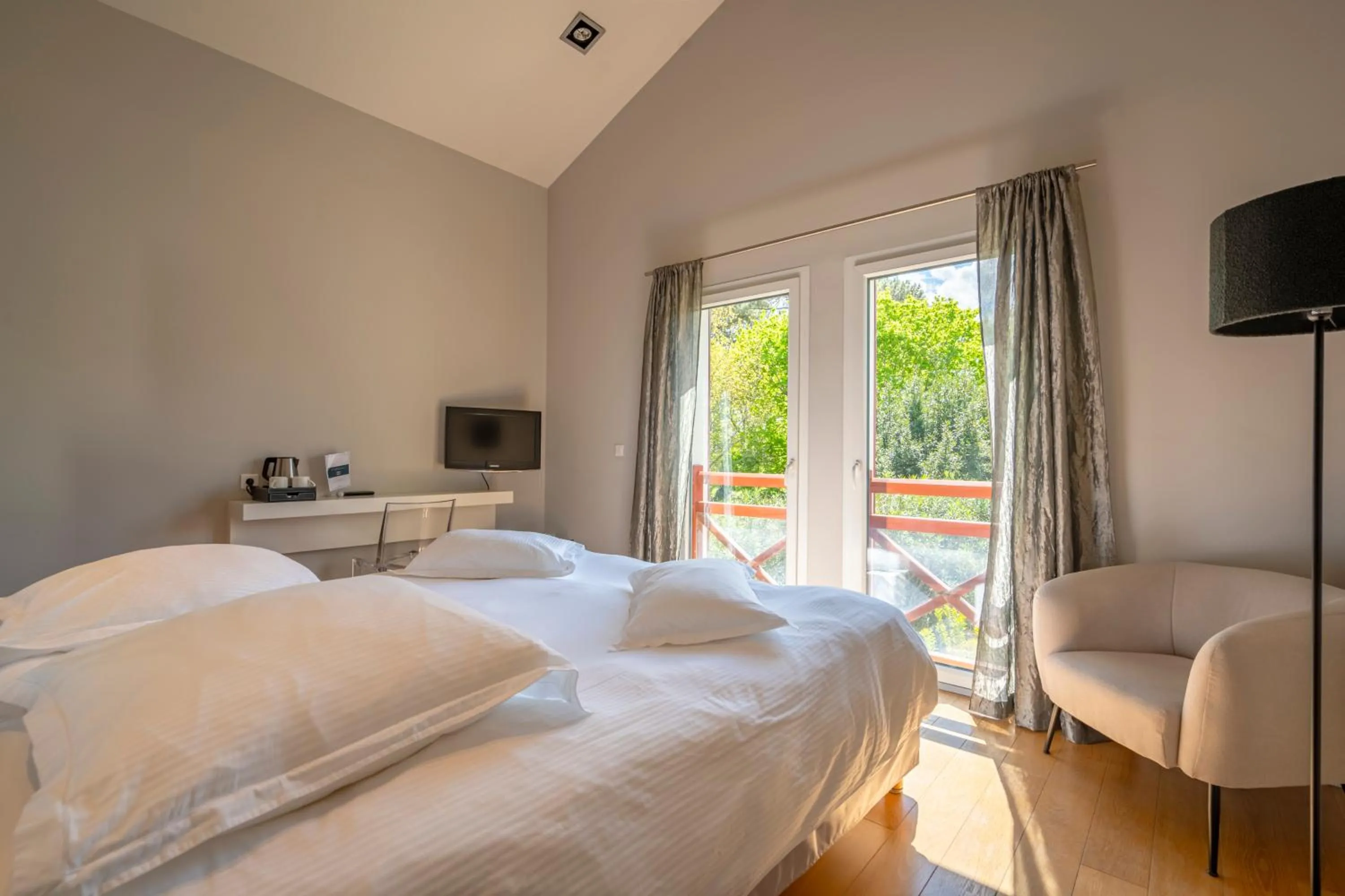 Photo of the whole room, Bed in Lafitenia Resort