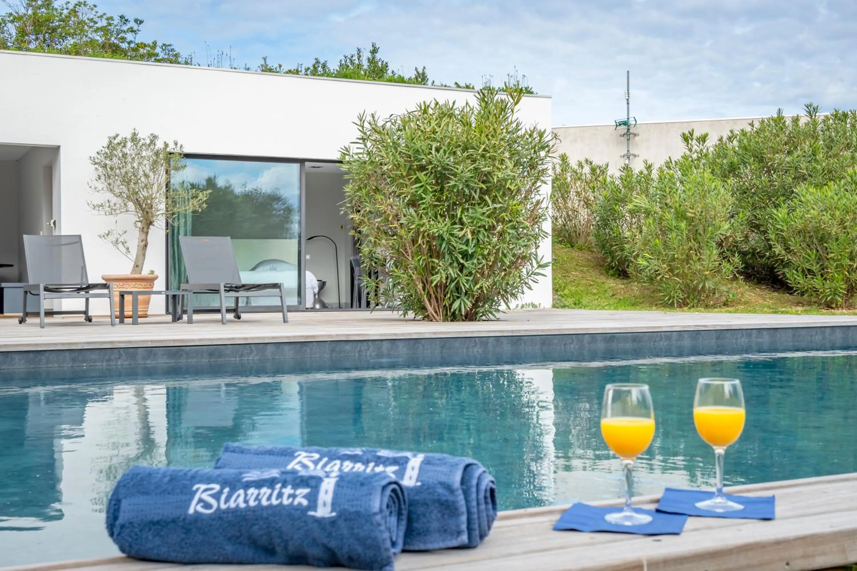 Swimming pool in Lafitenia Resort