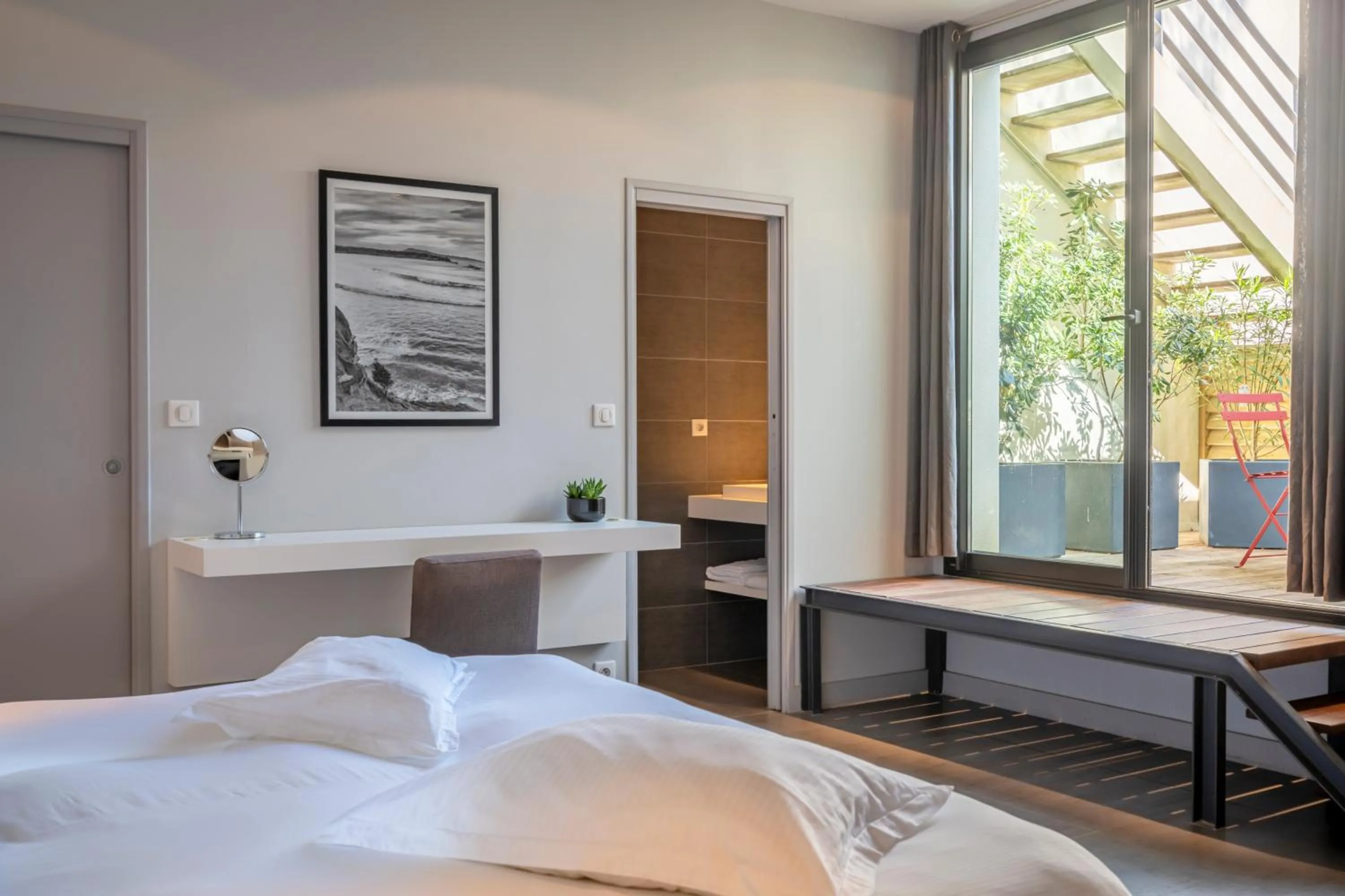 Photo of the whole room, Bed in Lafitenia Resort