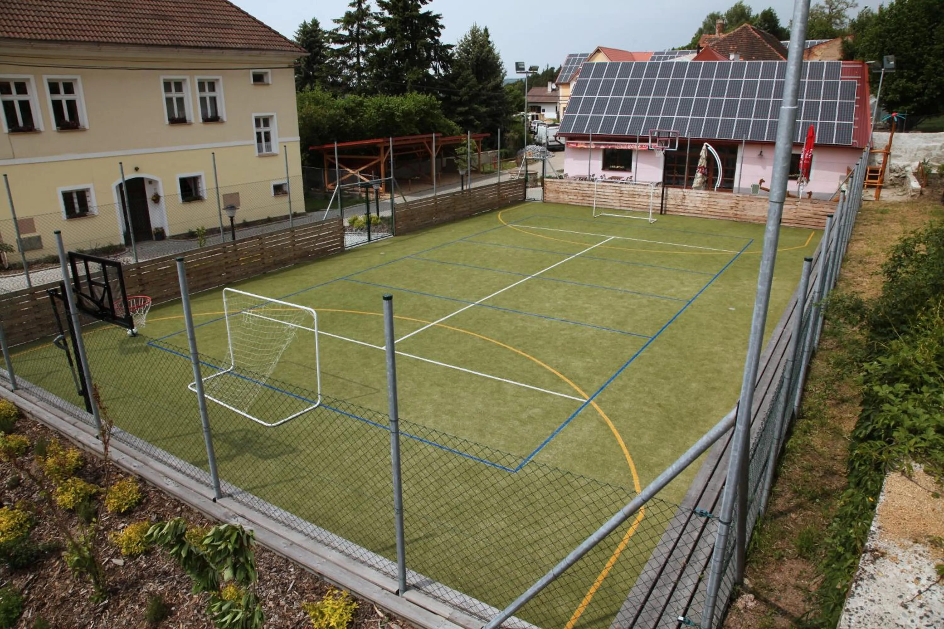 Hotel U Zeleneho stromu