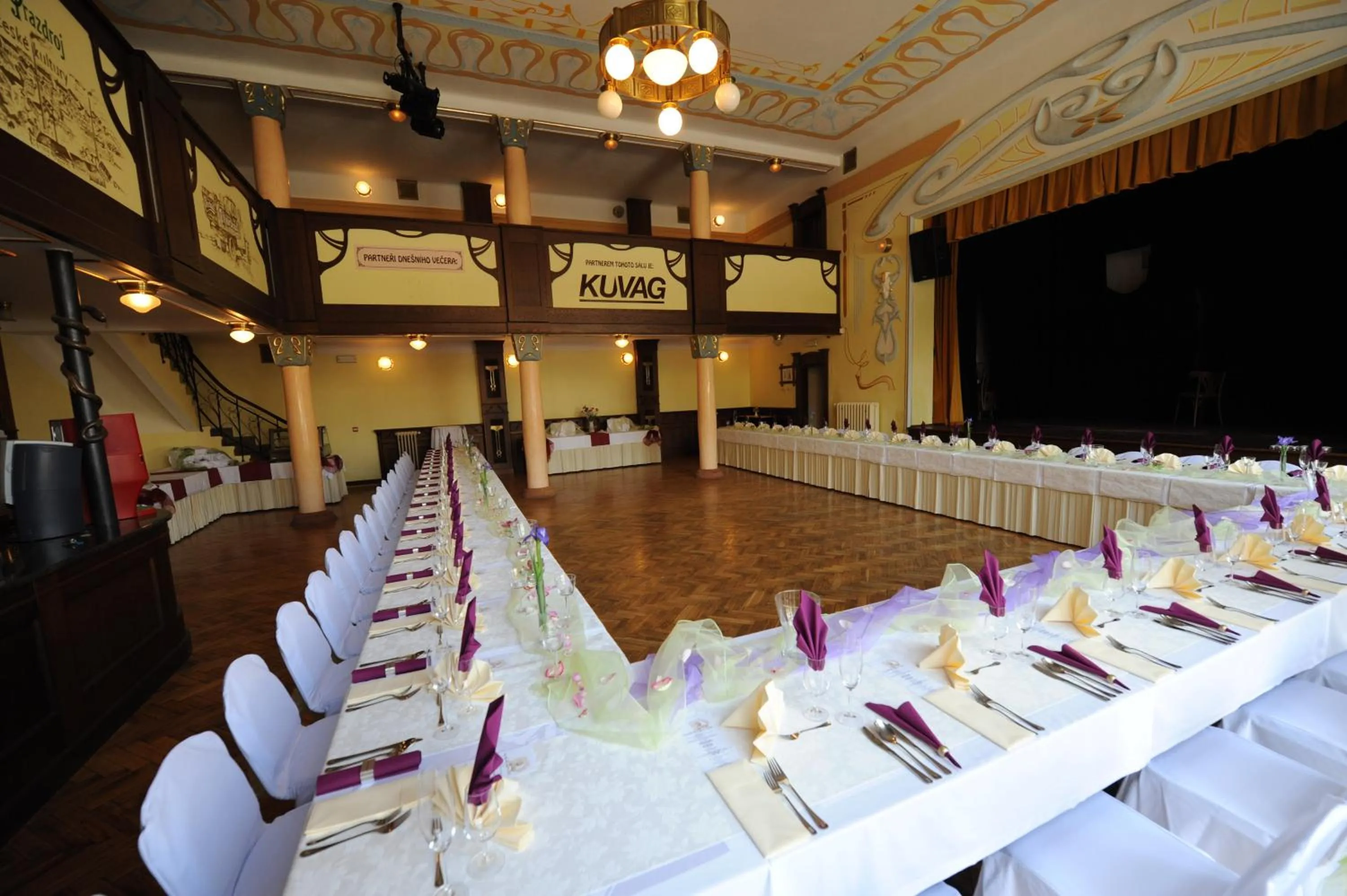 Hotel U Zeleneho stromu