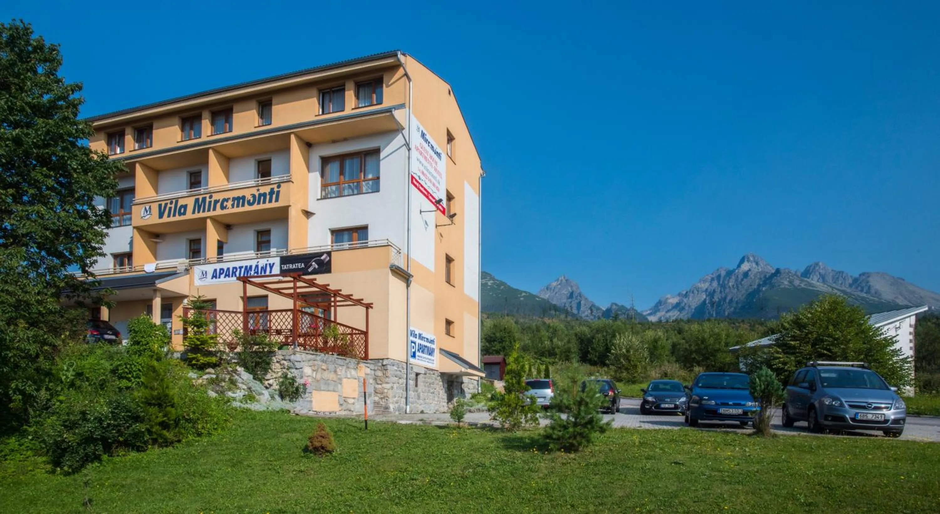 Facade/entrance in Miramonti Apartmány