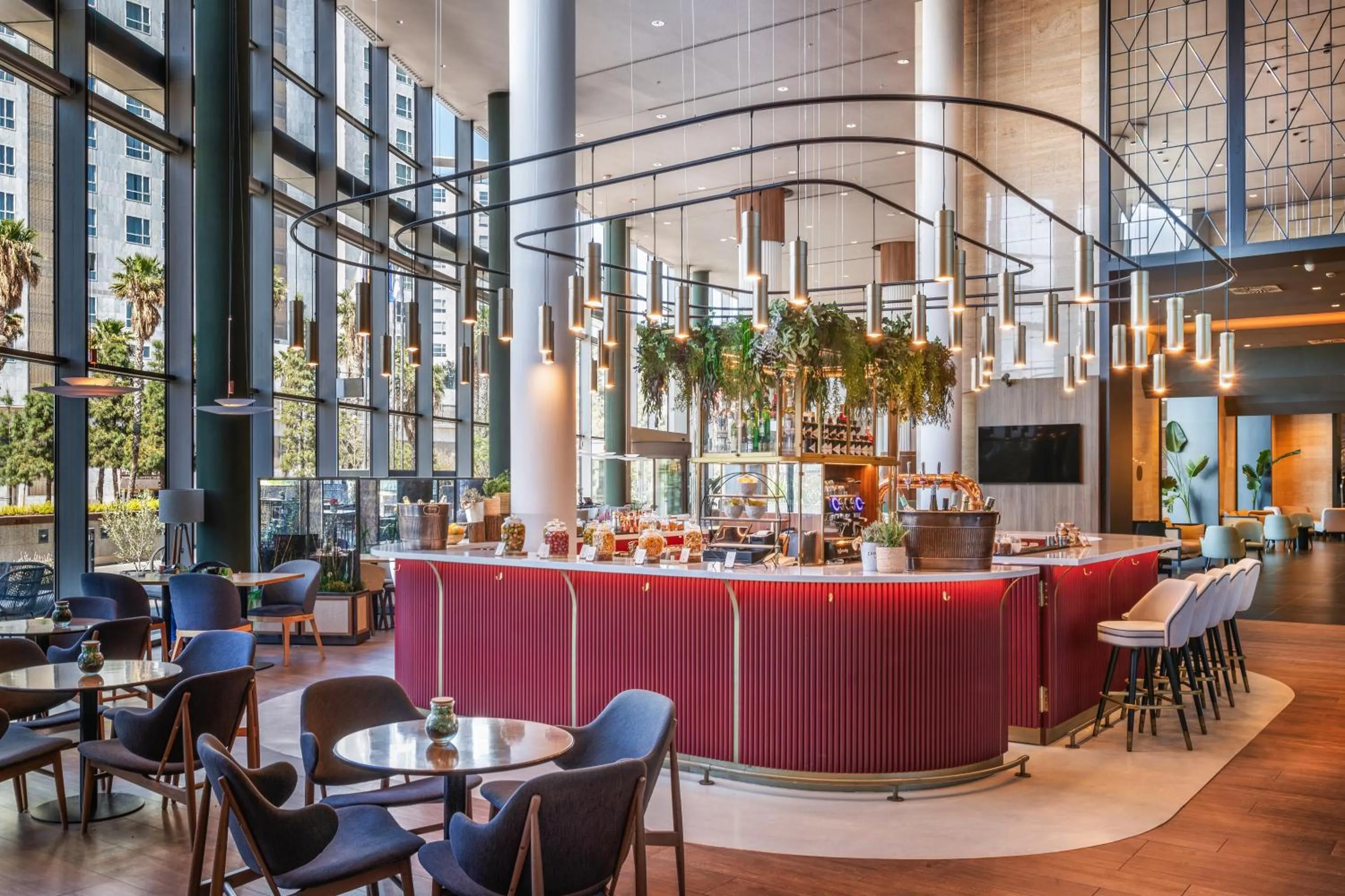 Restaurant/places to eat in Melia Valencia