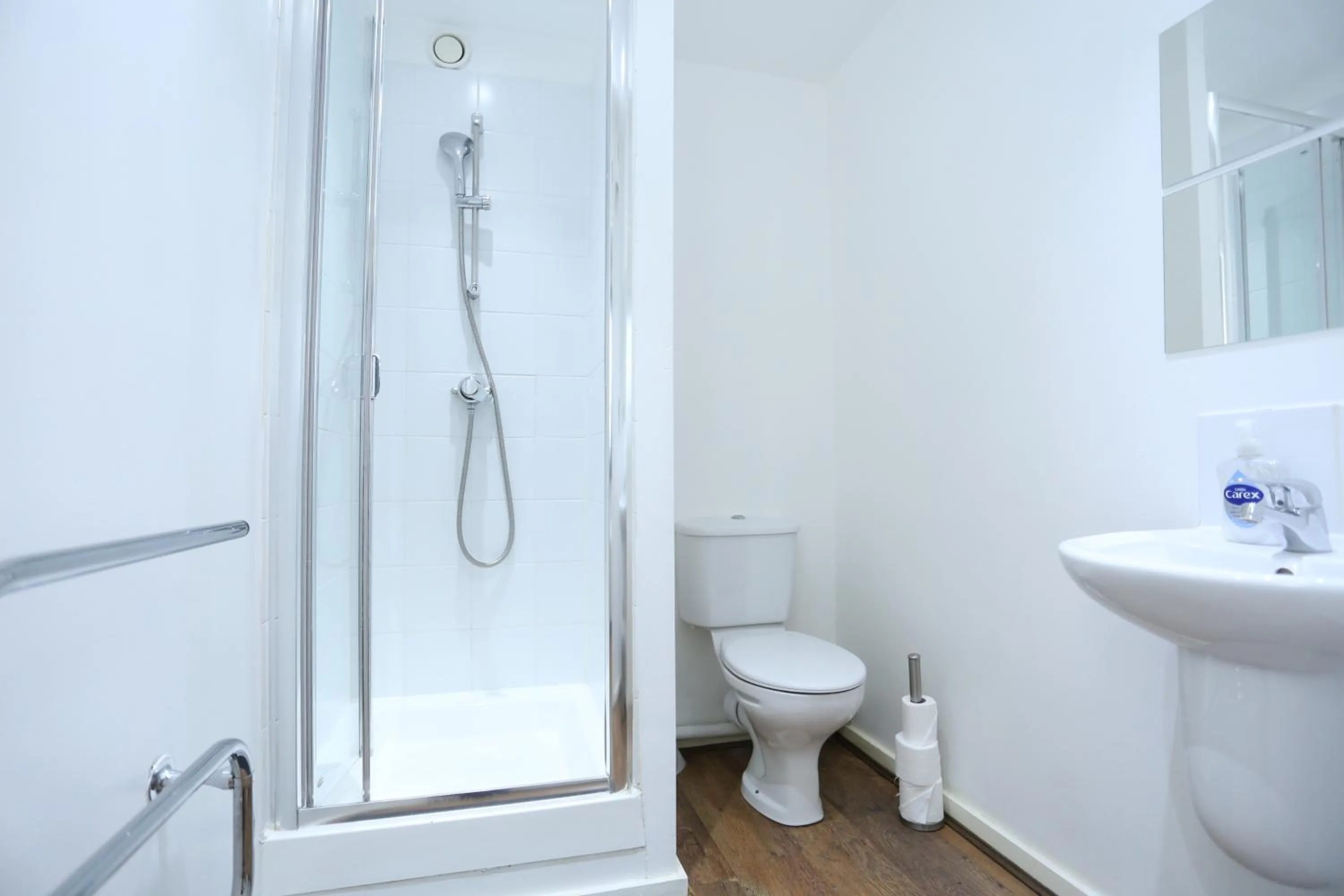 Gorgeous 2 bedroom 2 bathroom Woolwich