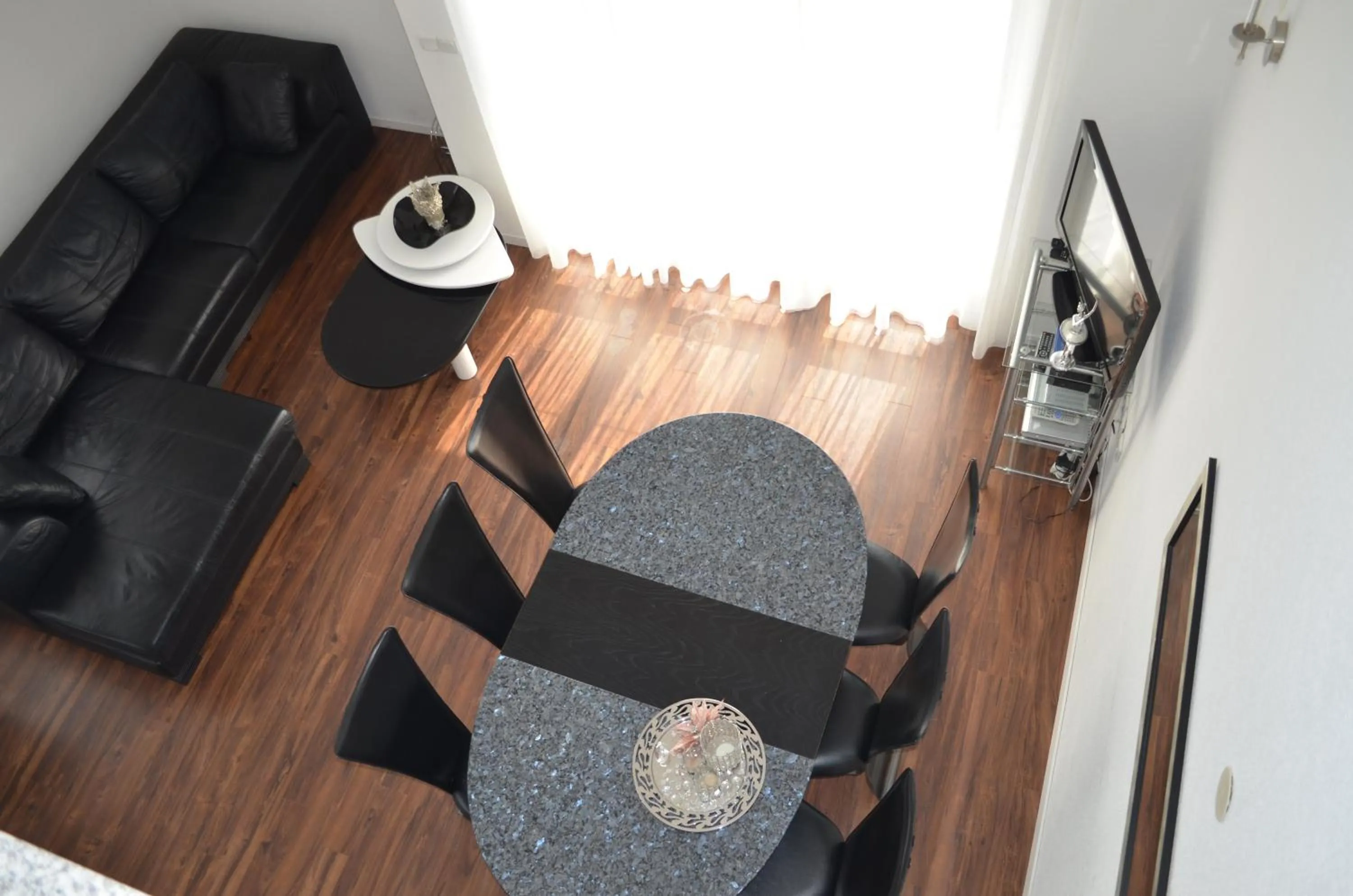 Communal lounge/ TV room in Luxury Apartments Zana