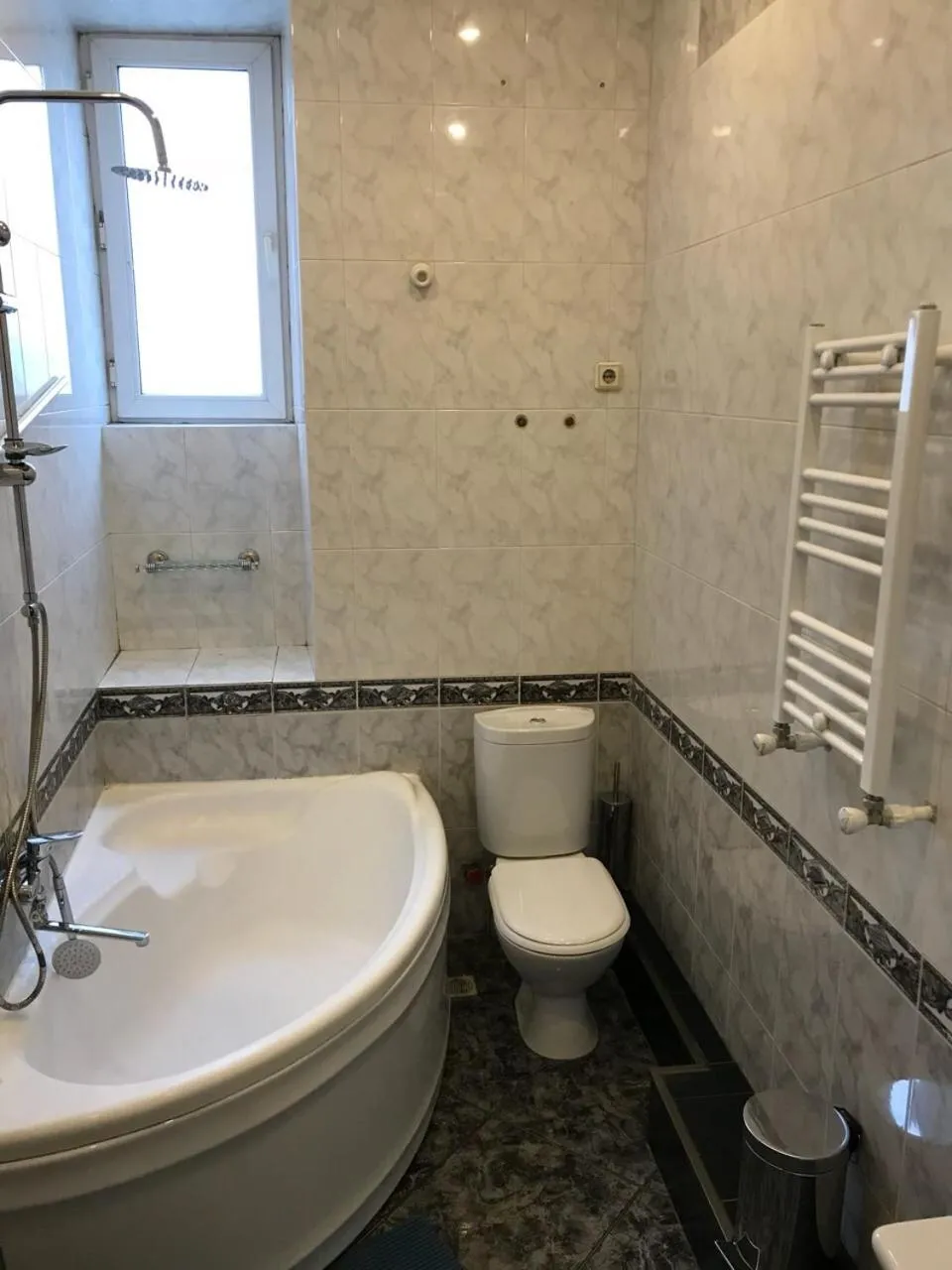 Aleon Hotel