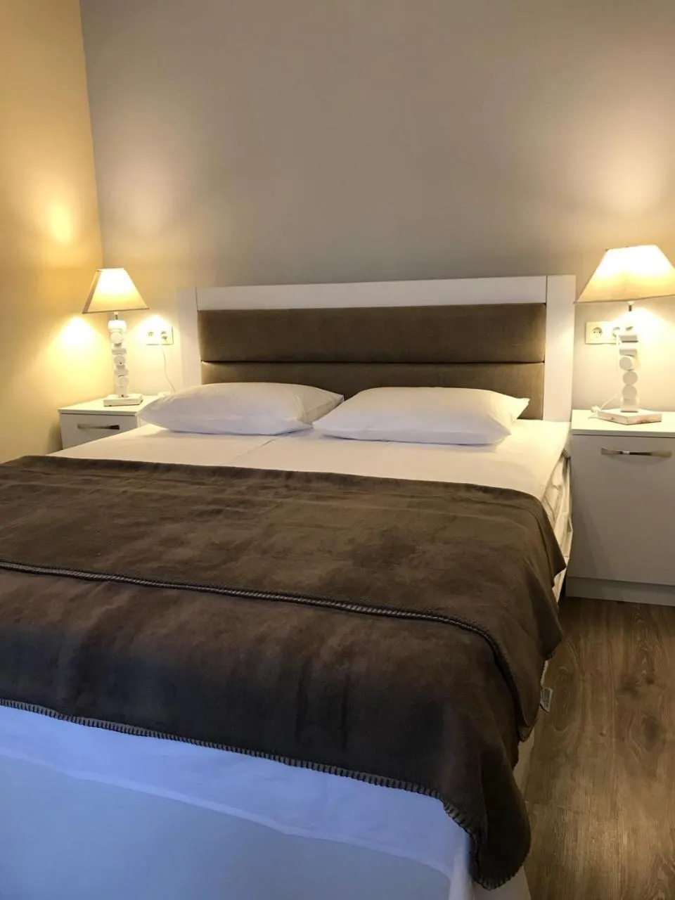 Photo of the whole room, Bed in Aleon Hotel