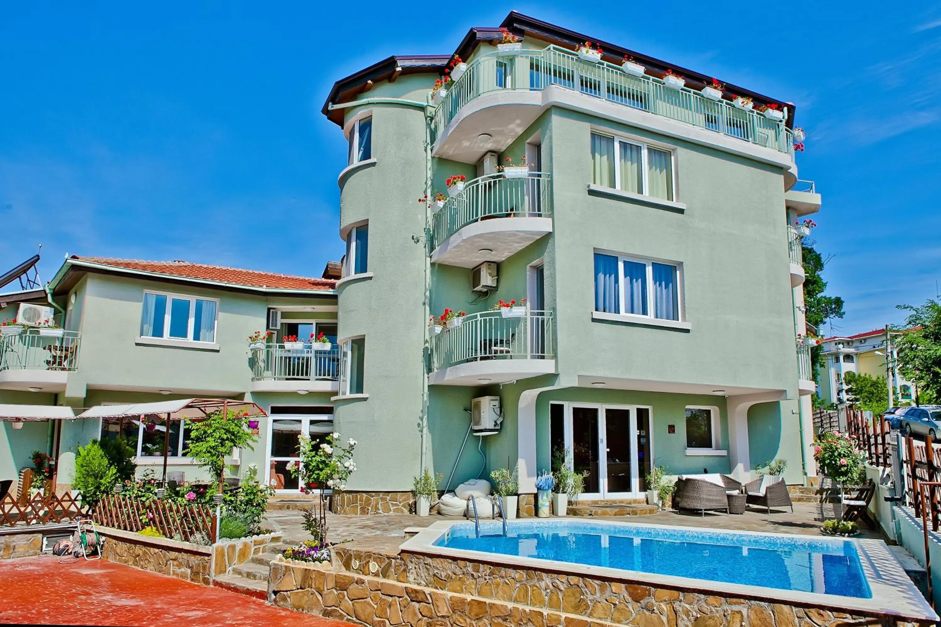 Property building in Hotel Amfora