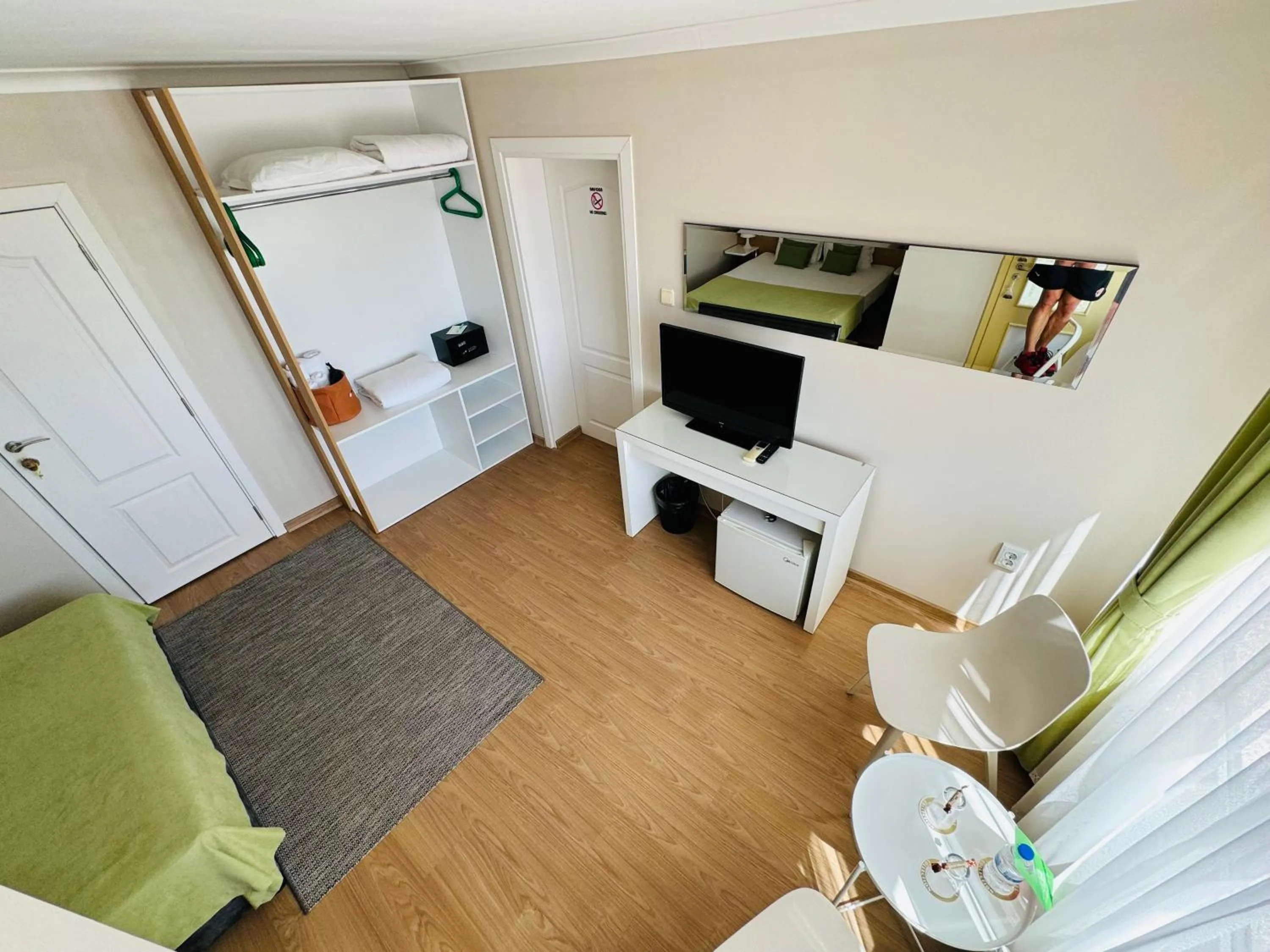 TV and multimedia in Hotel Amfora