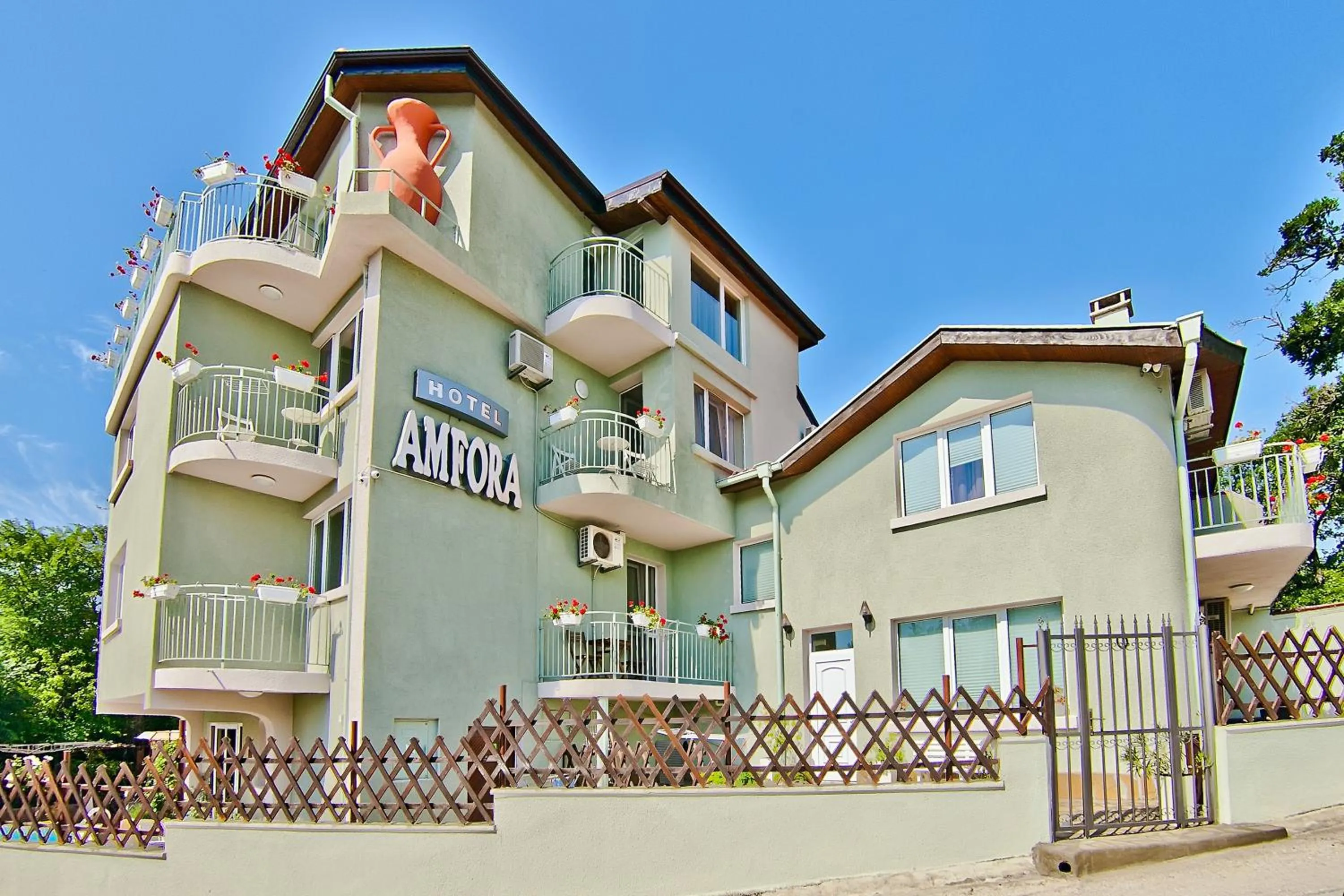 Property building in Hotel Amfora