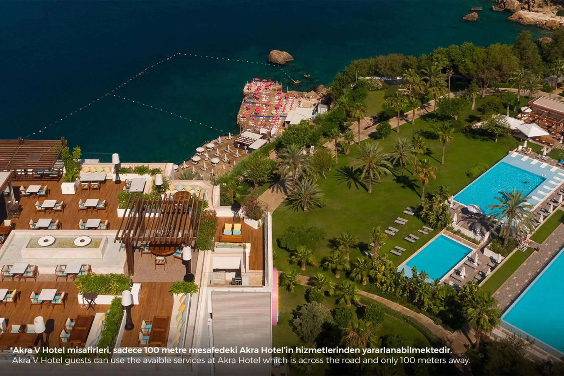 Swimming pool in Akra V - Access to Akra Antalya