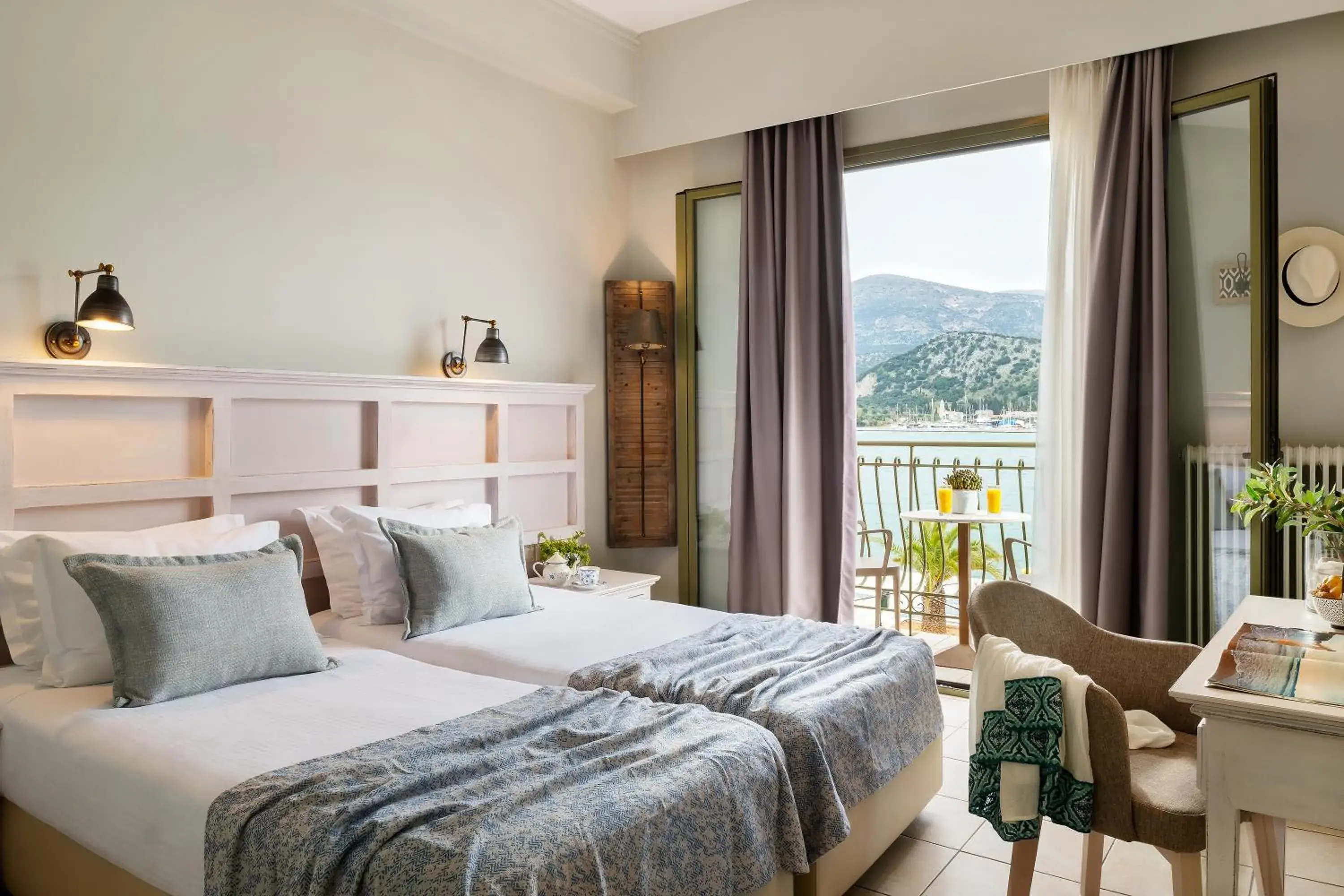 Triple Room with Balcony and Sea View in Tourist Boutique Hotel Triple Room with Balcony and Sea View in Tourist Boutique Hotel