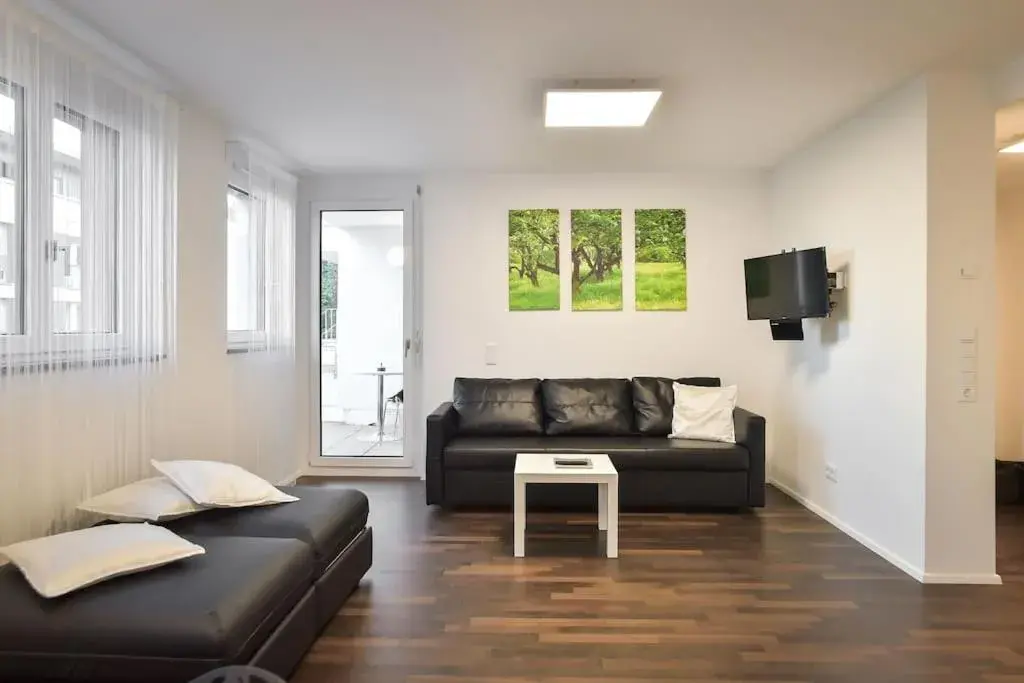 Deluxe Ferienwohnung Apartment Stuttgart Centre/Milaneo Deluxe Ferienwohnung Apartment Stuttgart Centre/Milaneo