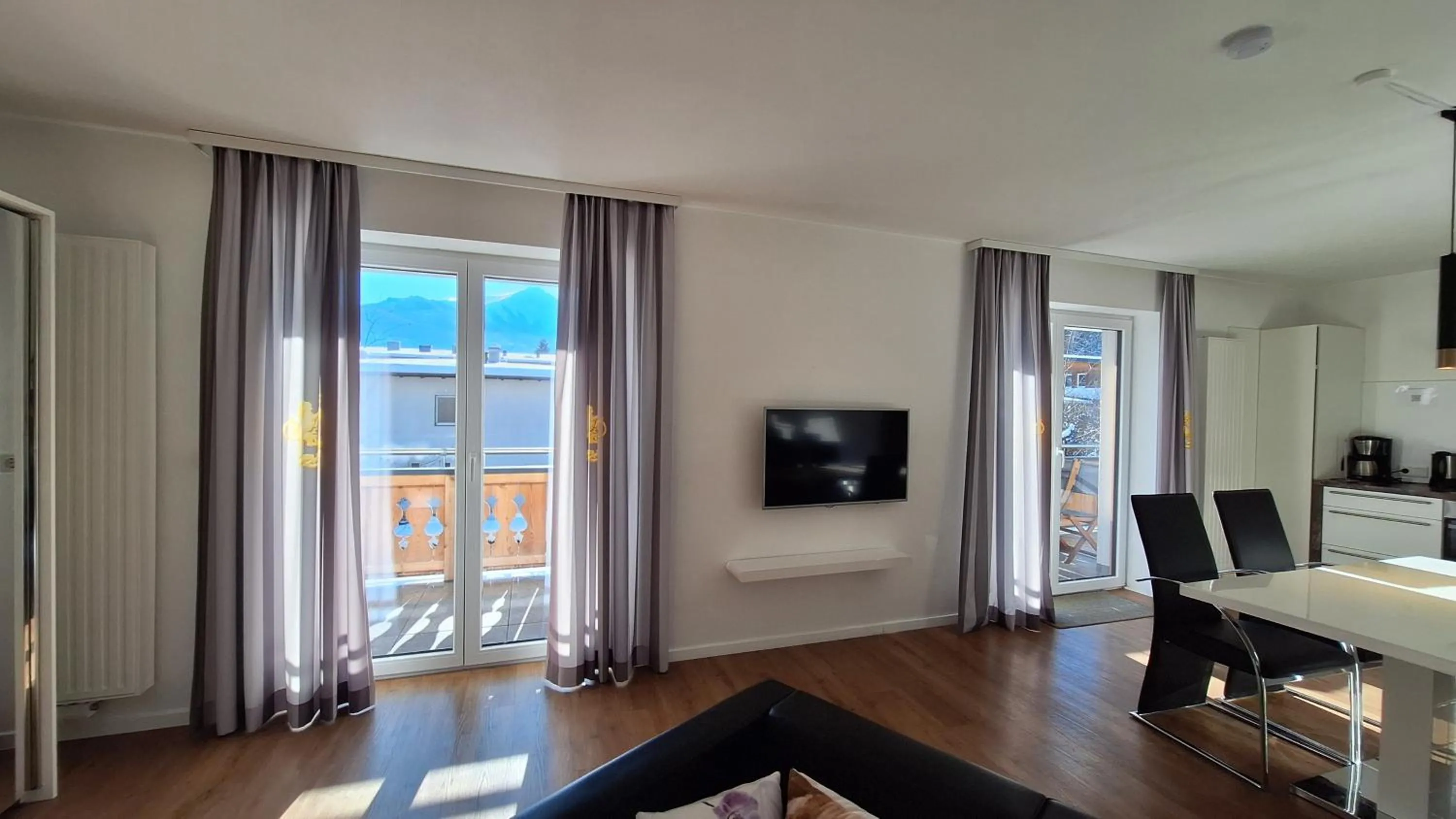 Living room in Panorama Apartments - Steinbock Lodges