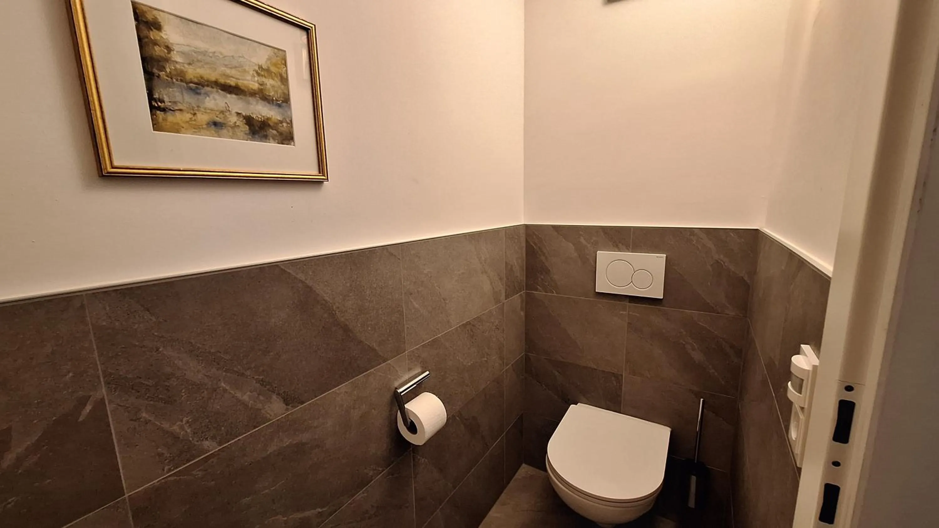 Toilet in Panorama Apartments - Steinbock Lodges