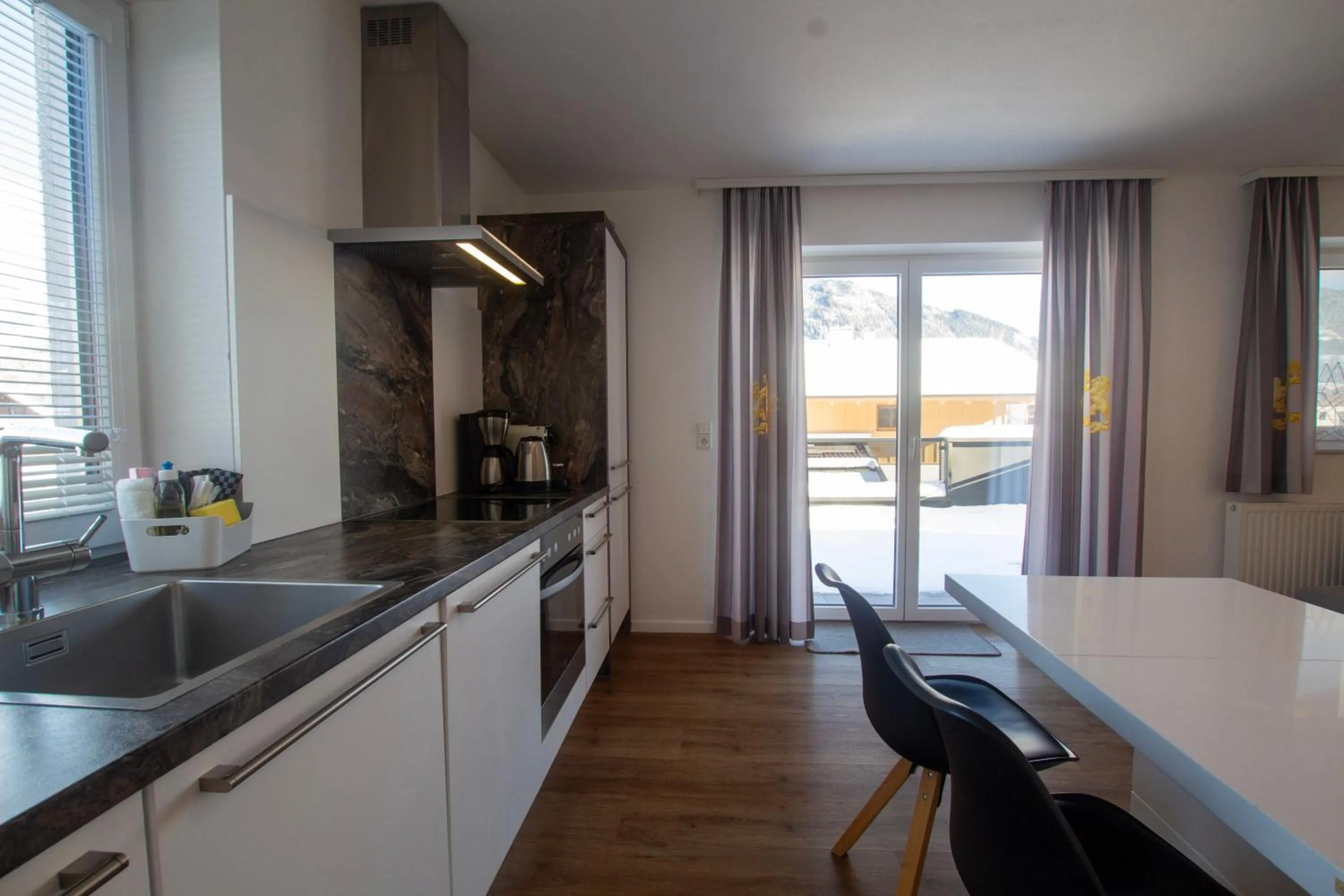 Coffee/tea facilities in Panorama Apartments - Steinbock Lodges