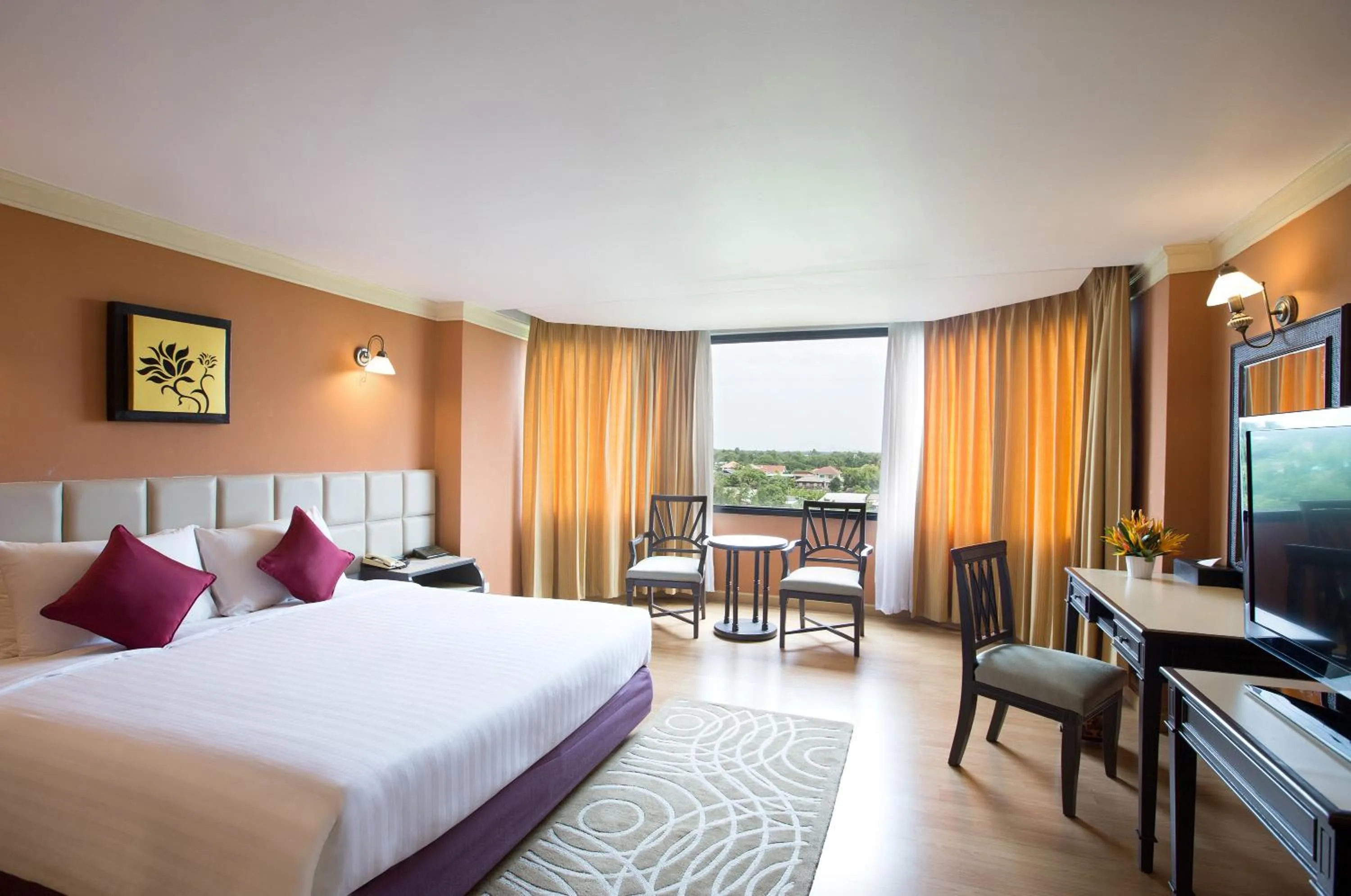 Bedroom, Bed in The Imperial Hotel & Convention Centre Phitsanulok