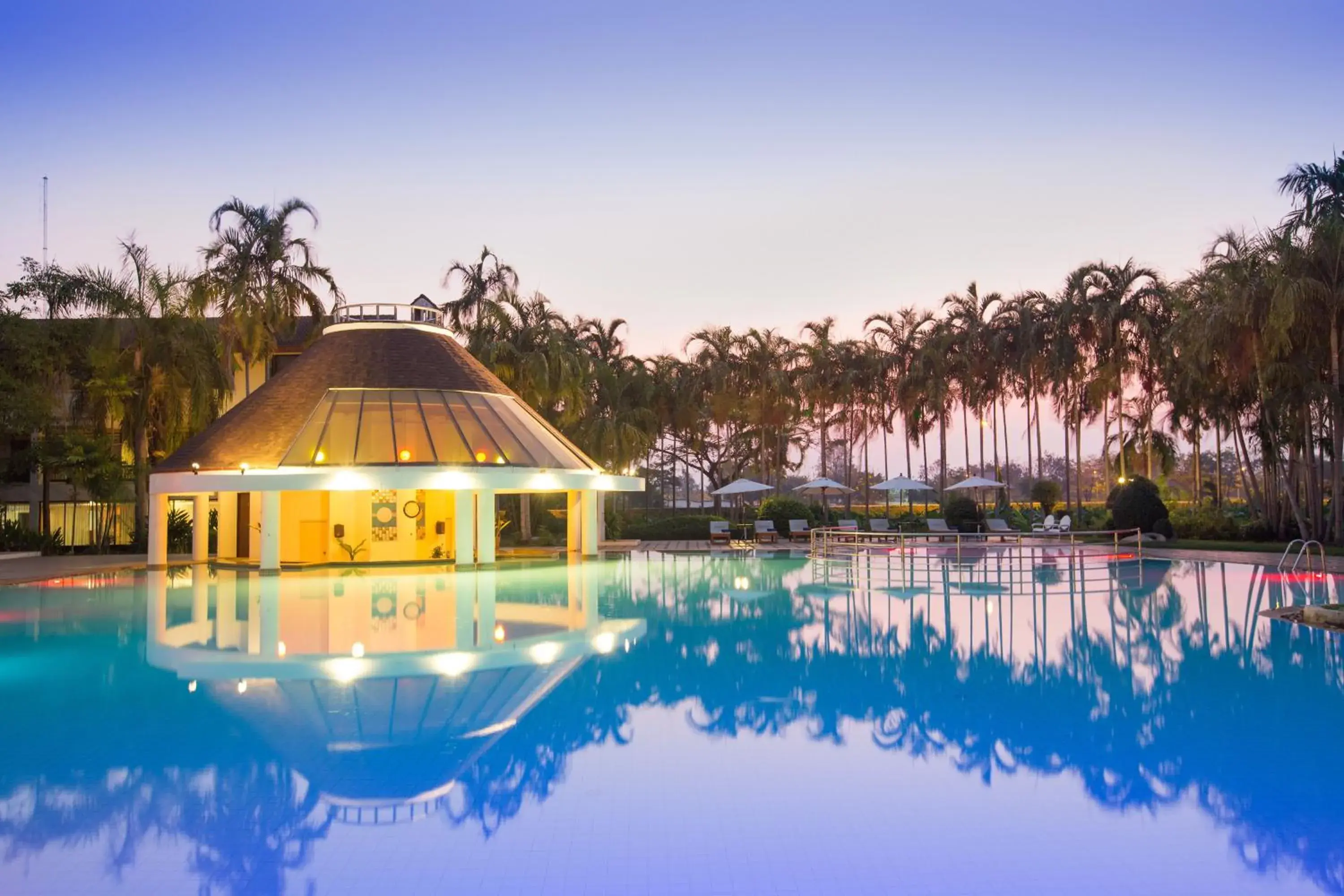 Swimming pool in The Imperial Hotel & Convention Centre Phitsanulok Swimming pool in The Imperial Hotel & Convention Centre Phitsanulok