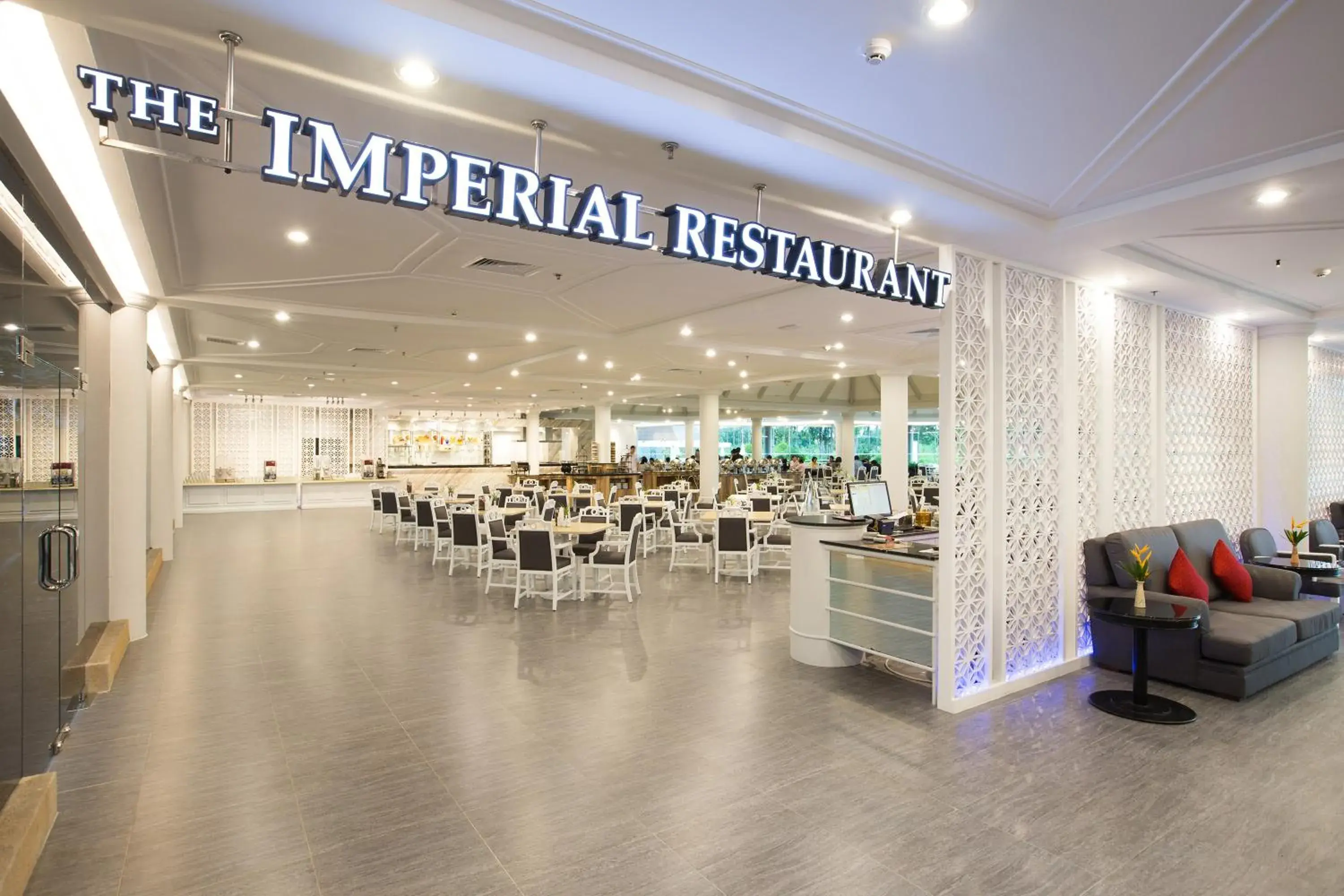 Restaurant/places to eat in The Imperial Hotel & Convention Centre Phitsanulok Restaurant/places to eat in The Imperial Hotel & Convention Centre Phitsanulok