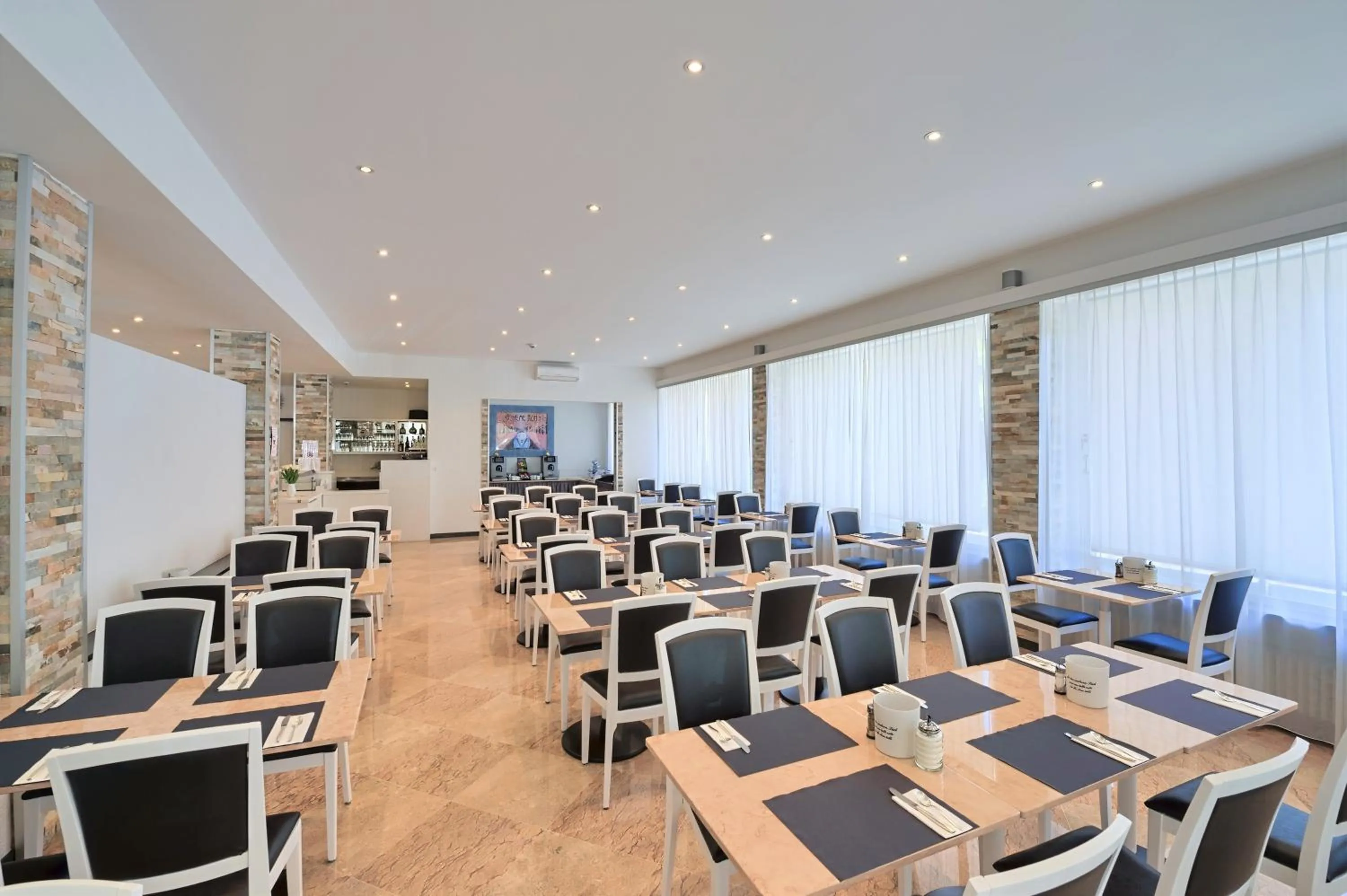 Restaurant/places to eat in Hotel Luna Garni