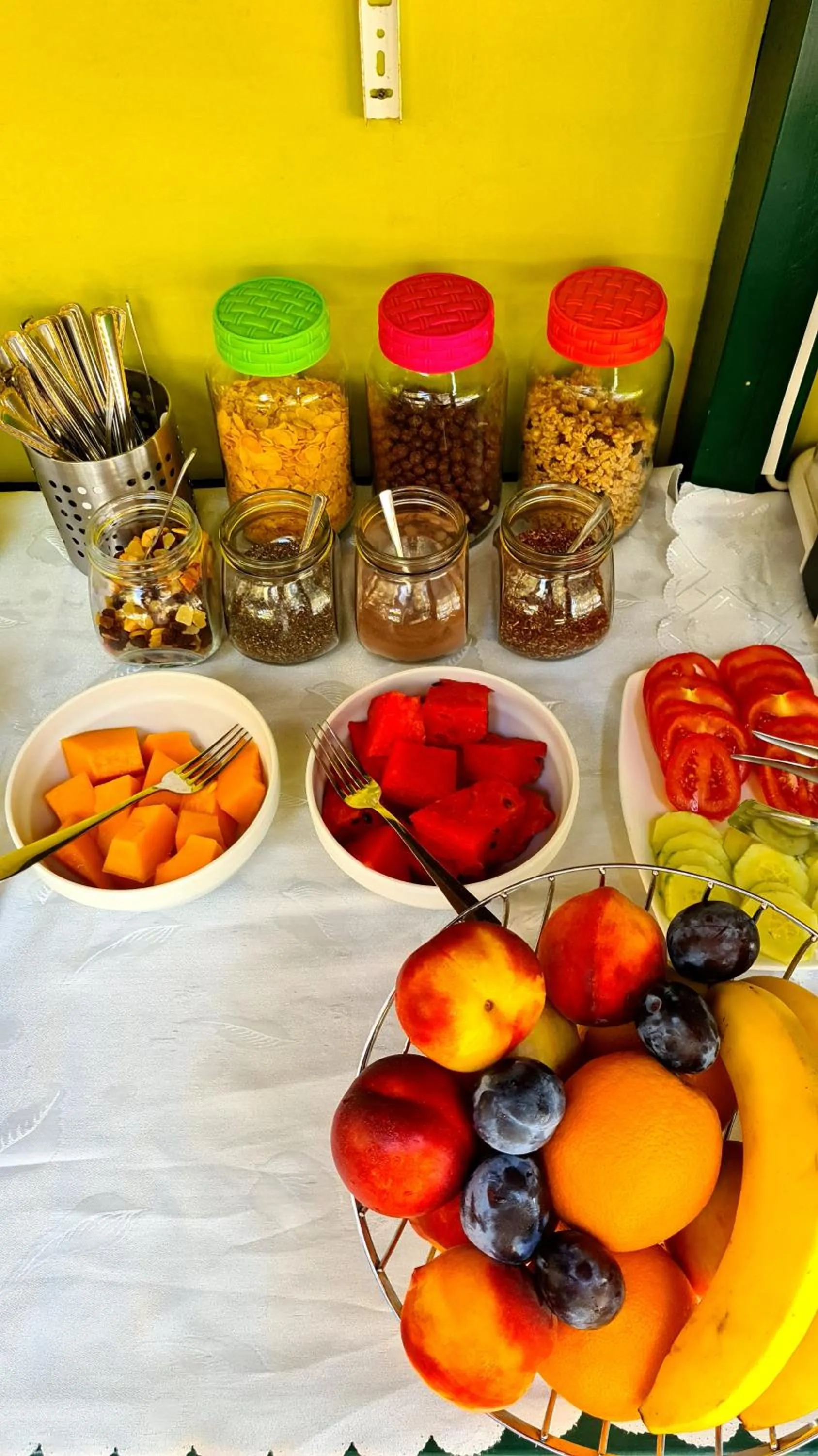 Food and drinks in Apartments G