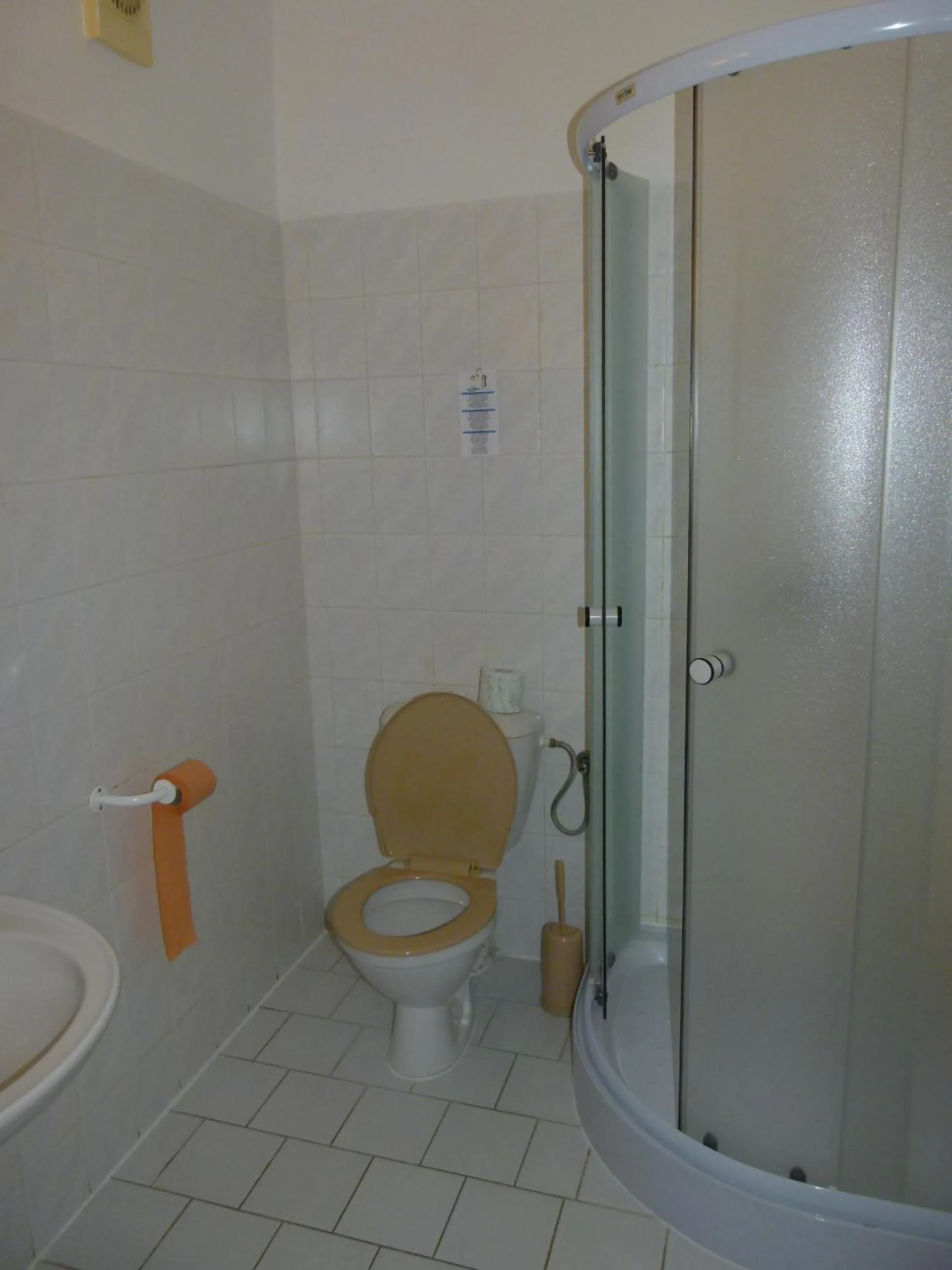 Bathroom in Hotel Pelikan