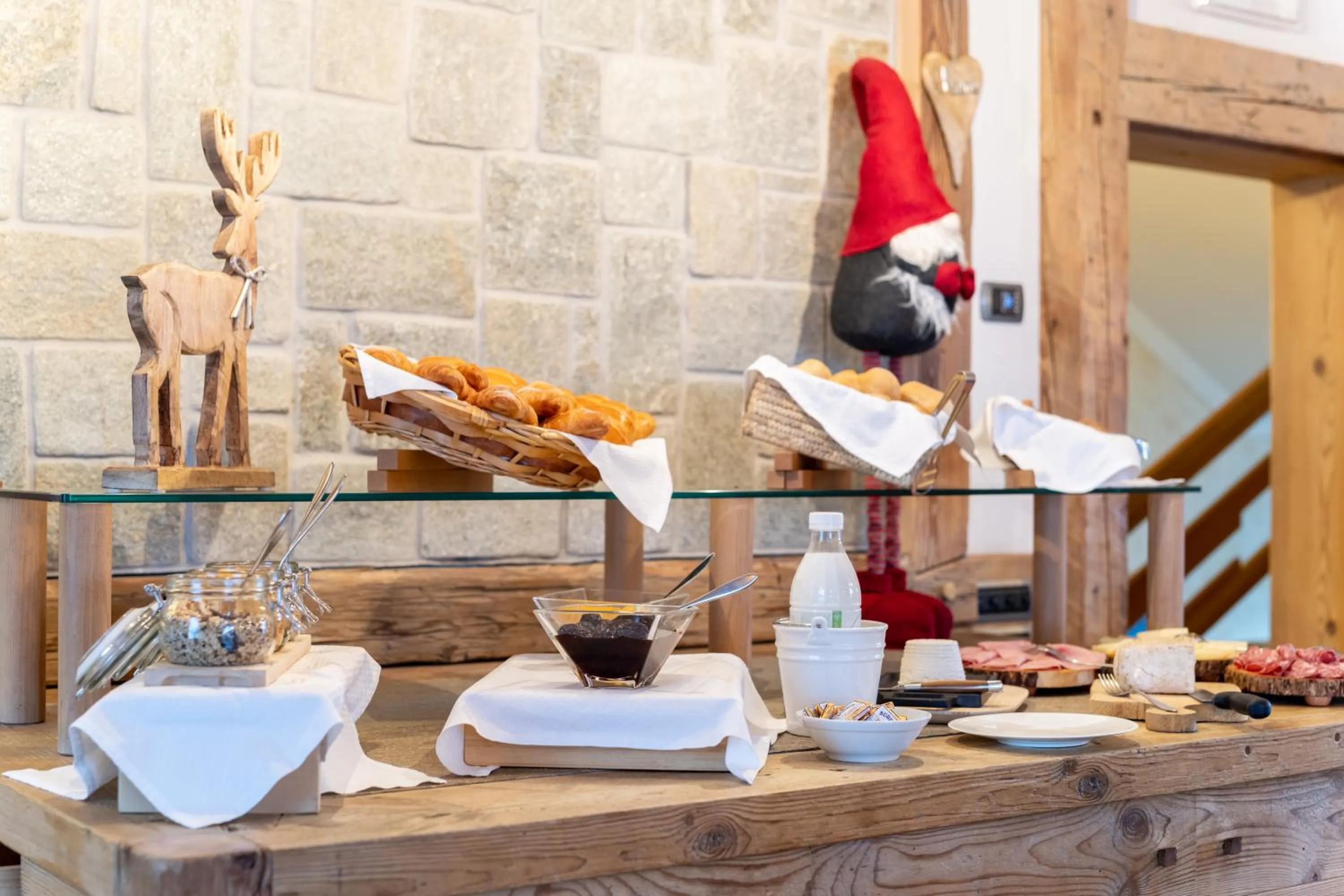 Breakfast in Hotel Alegra