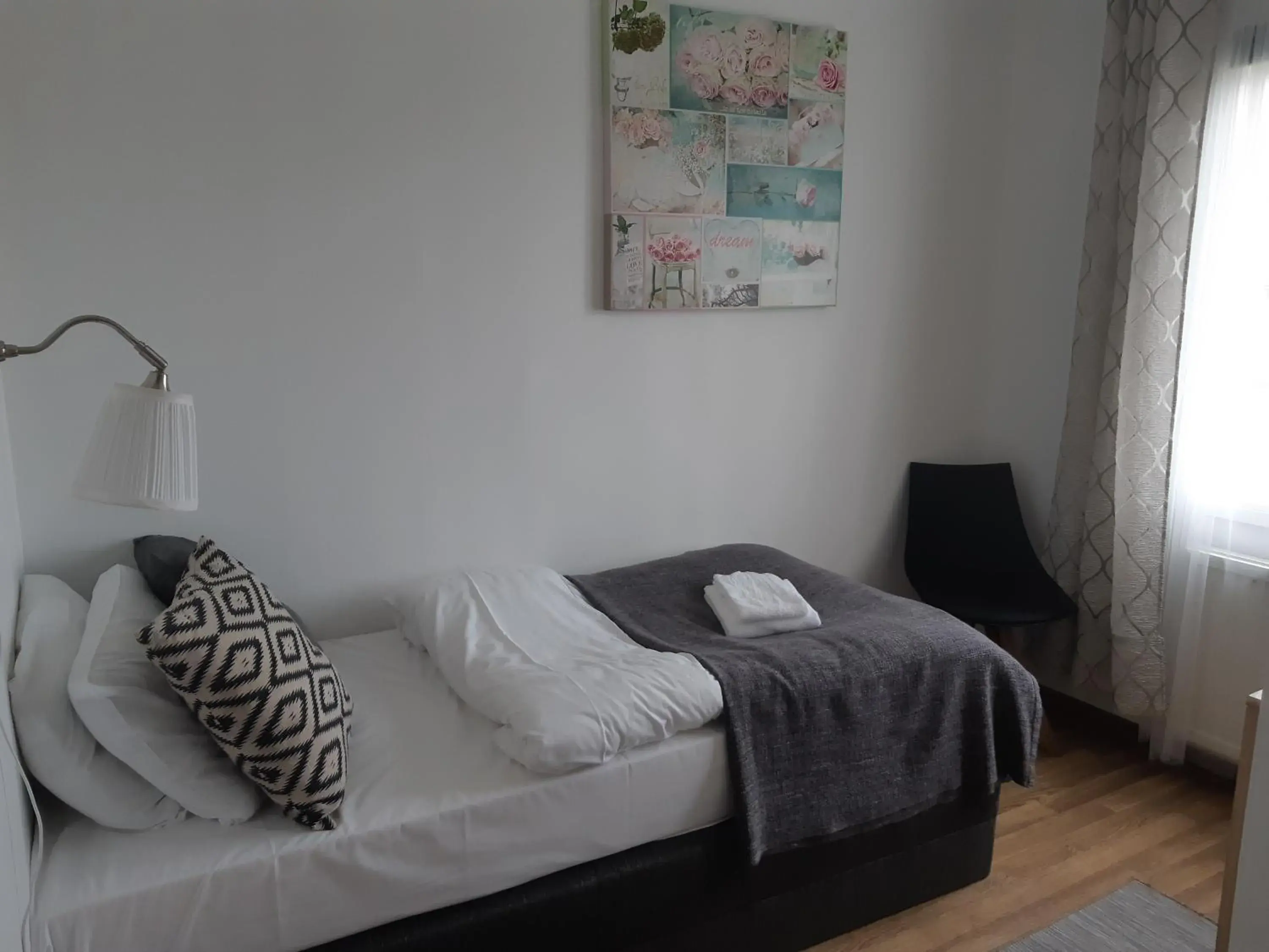 Single Room - single occupancy in Råda Hotel Single Room - single occupancy in Råda Hotel