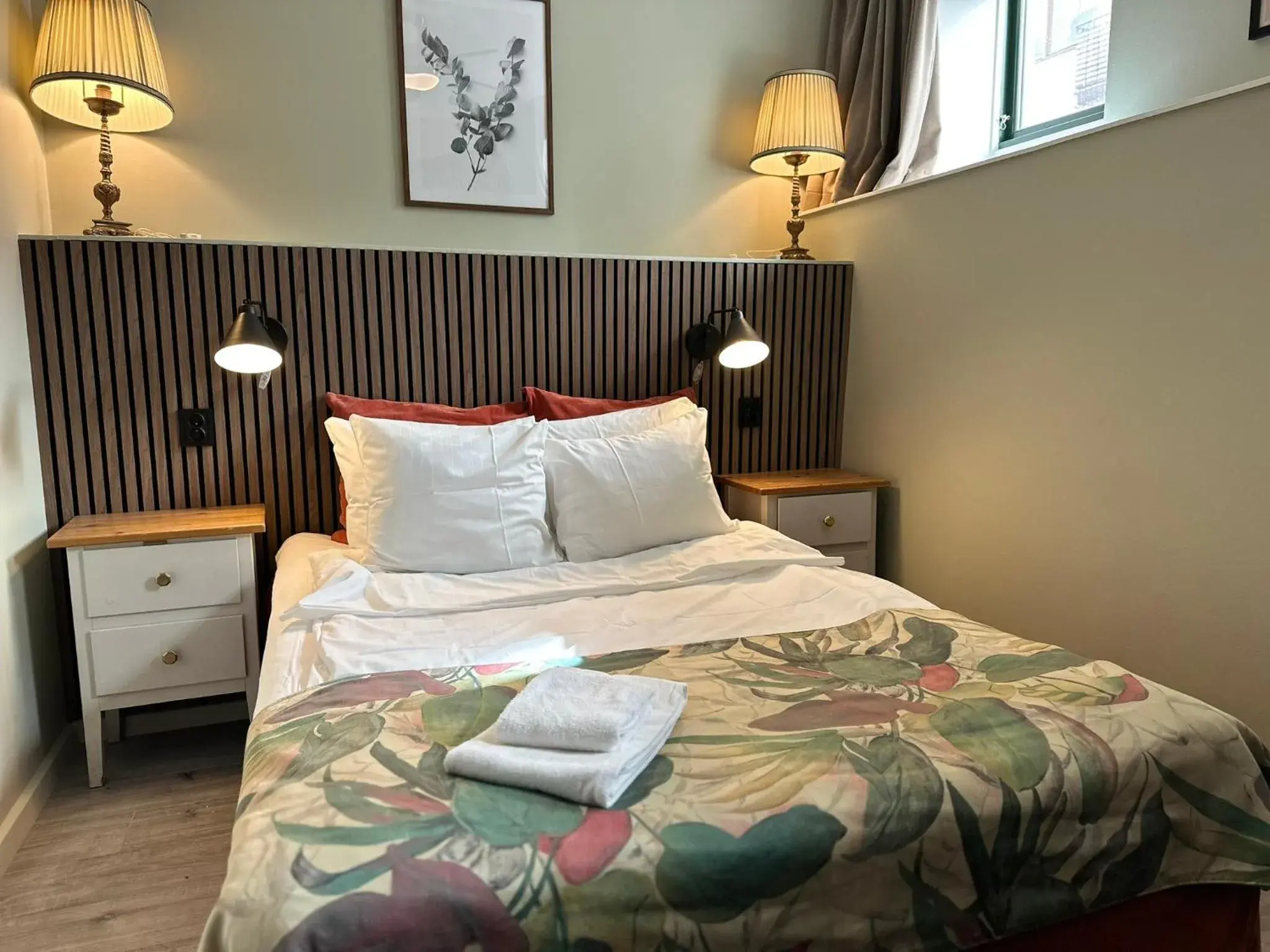 Double Room with Shared Bathroom in Hotel Tre Små Rum Double Room with Shared Bathroom in Hotel Tre Små Rum