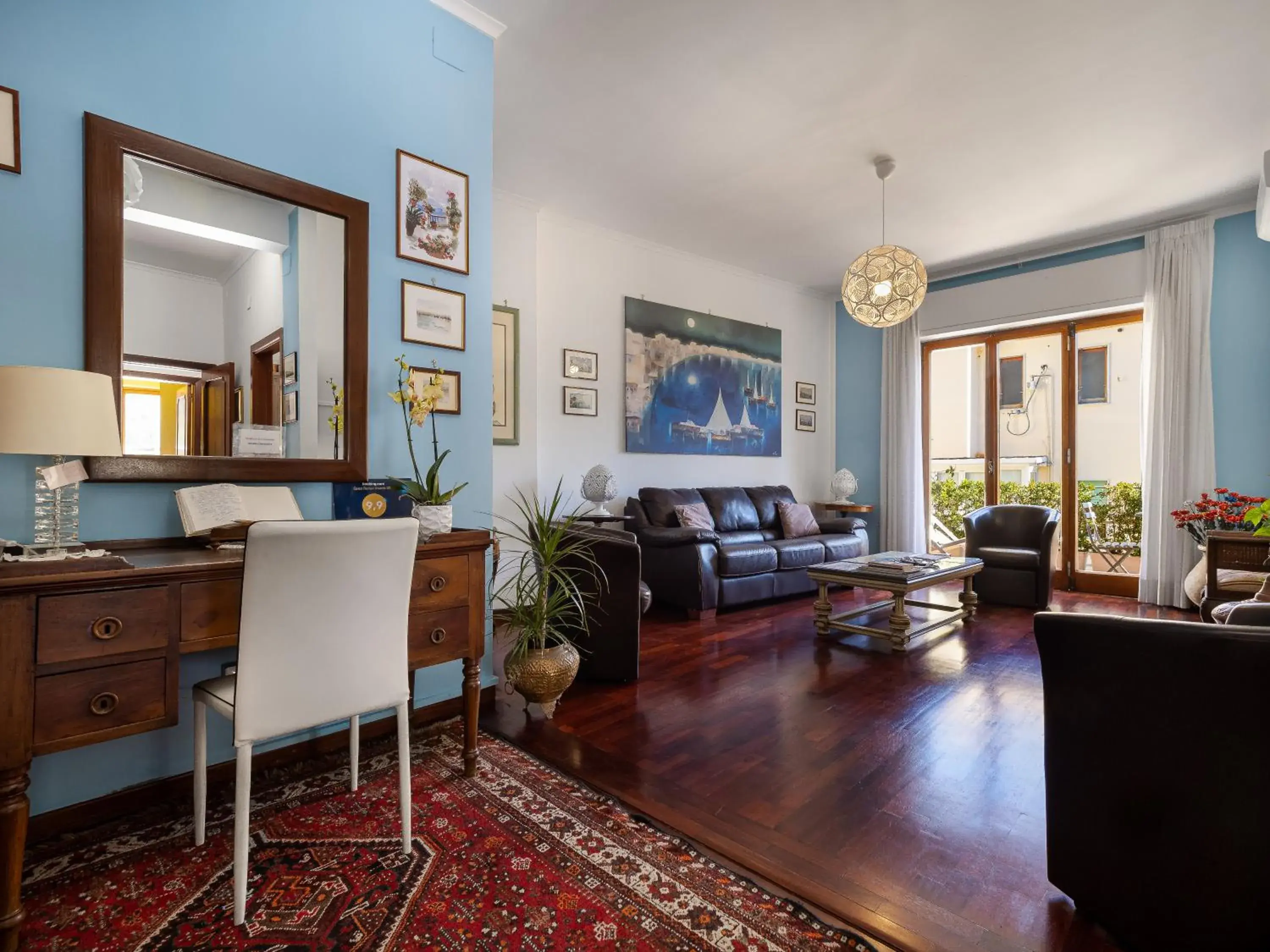 La Vita è Bella - De Vivo Realty Sorrento La Vita è Bella - De Vivo Realty Sorrento