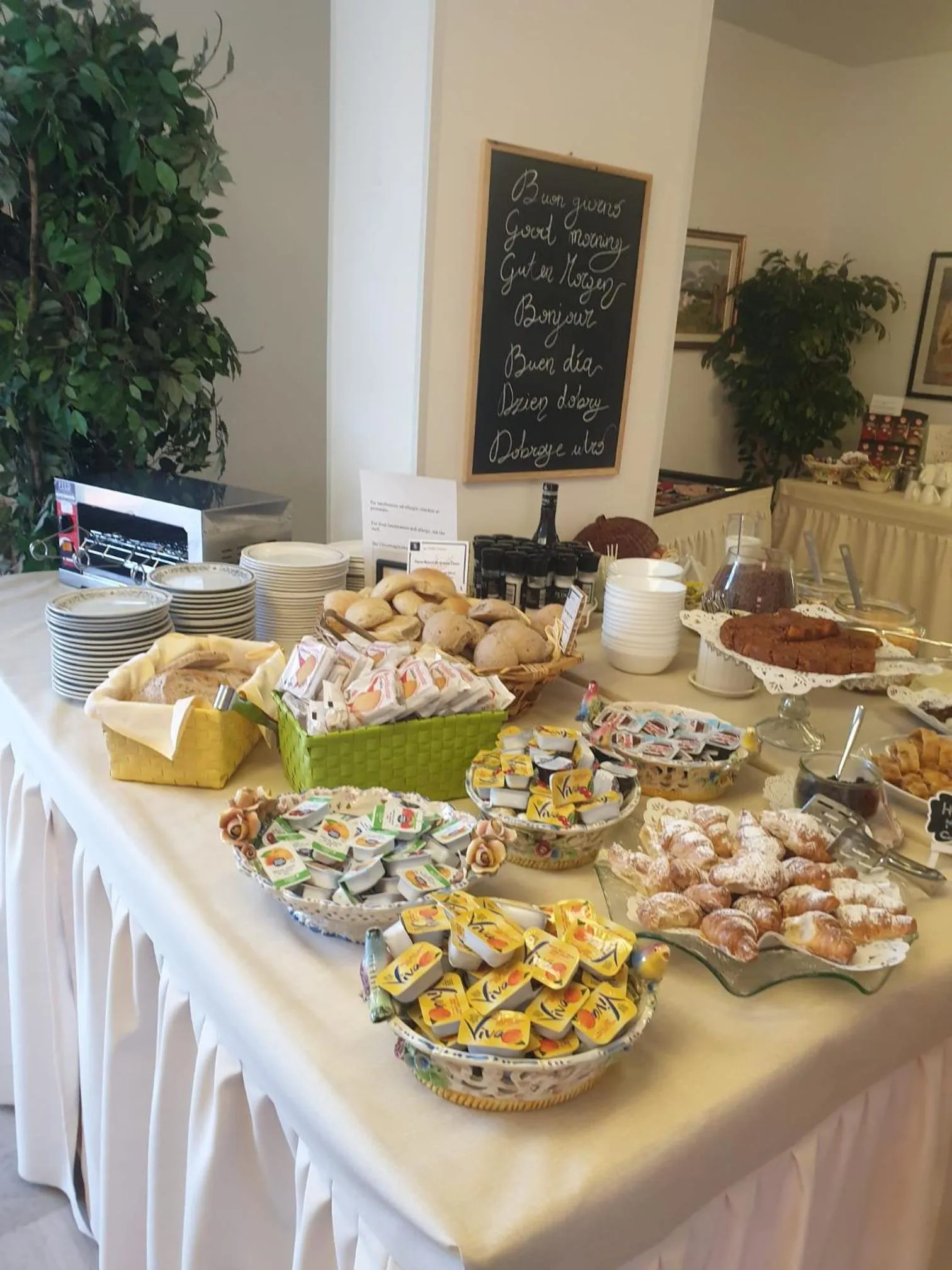 Breakfast in Hotel Diana