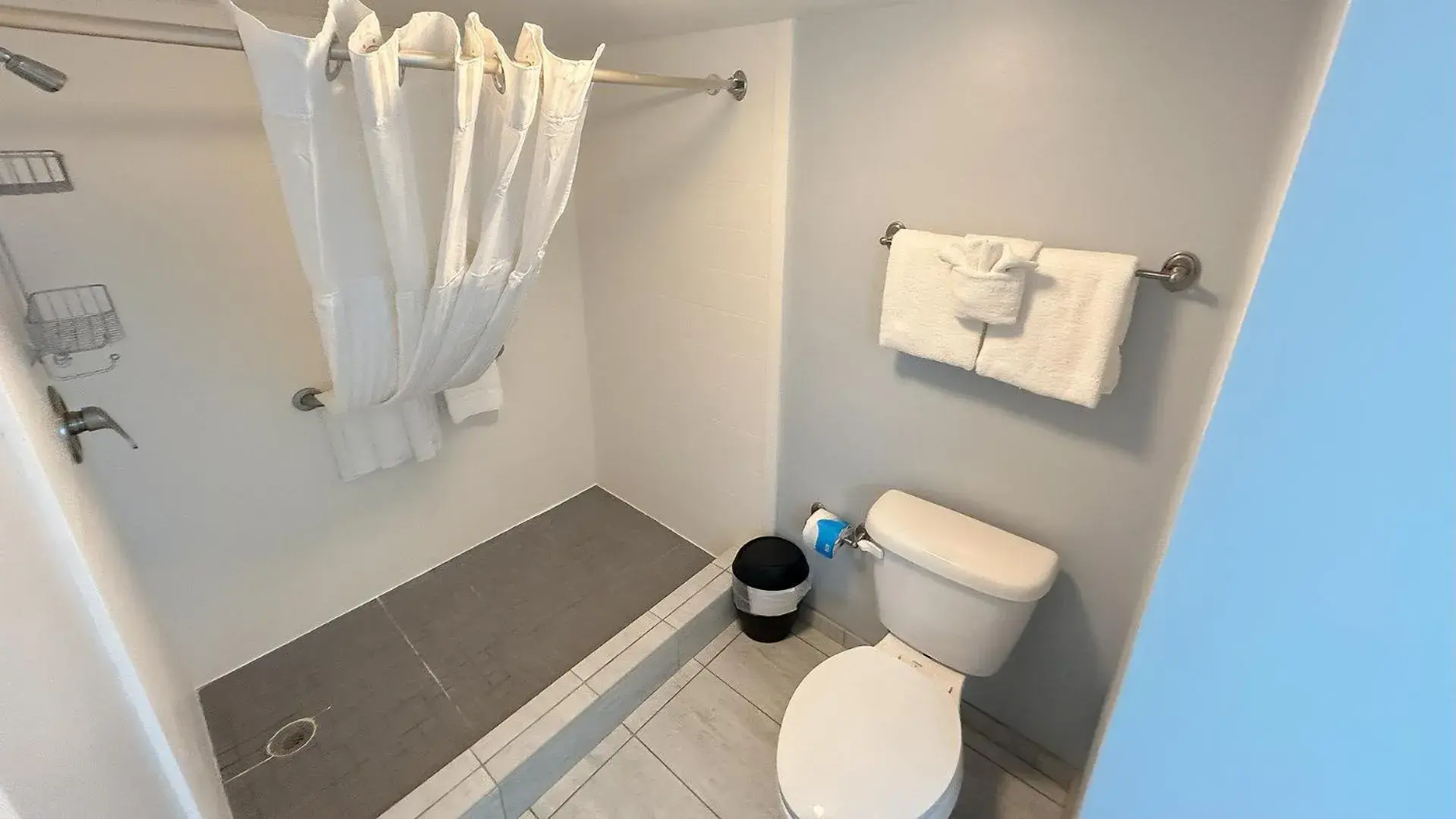 Shower, Bathroom in Ocean East Resort Club